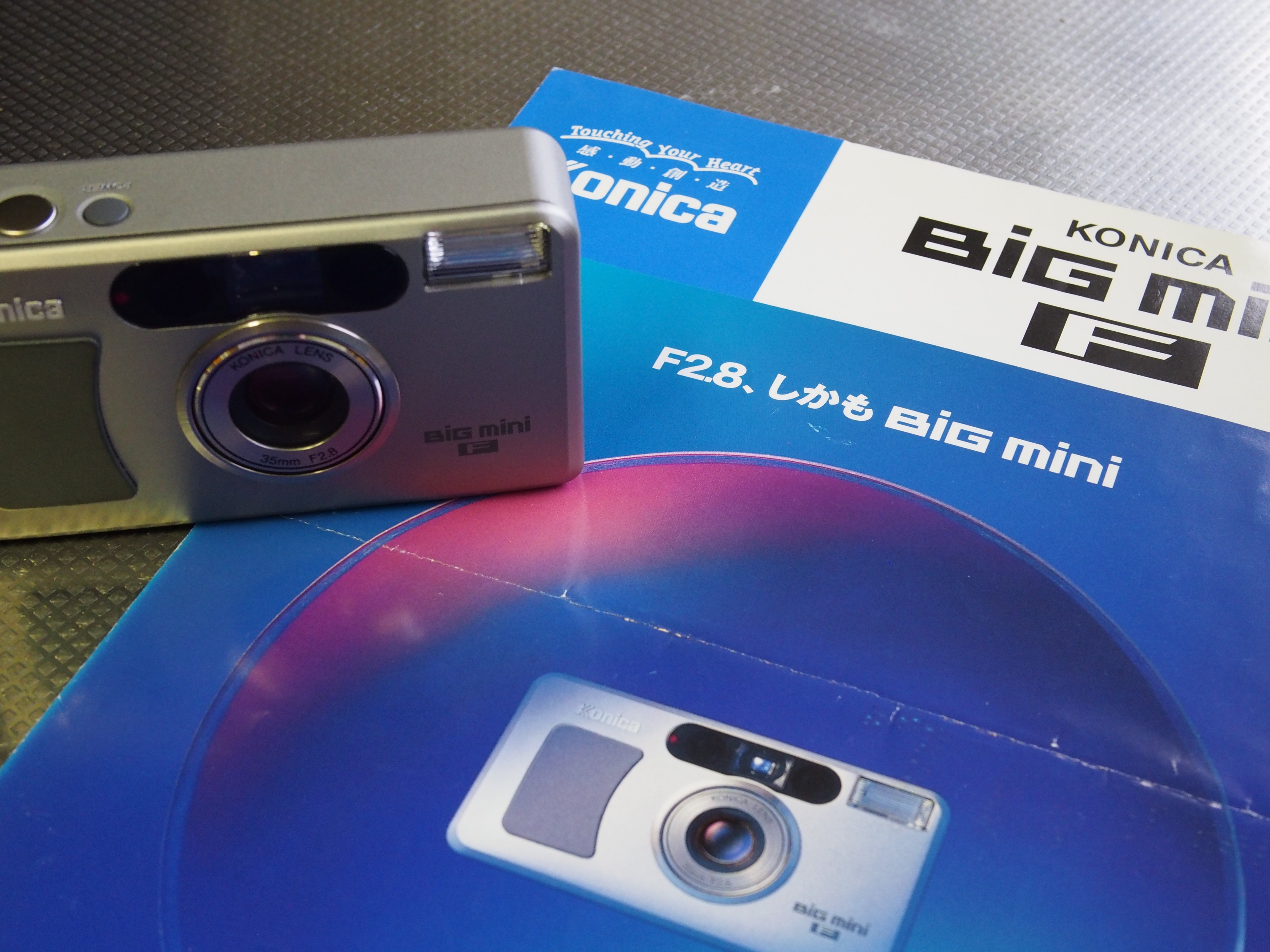 【IT】Konica Big Mini シルバー コンパクトカメラ 思い出のコニカBiG mini｜cherubino