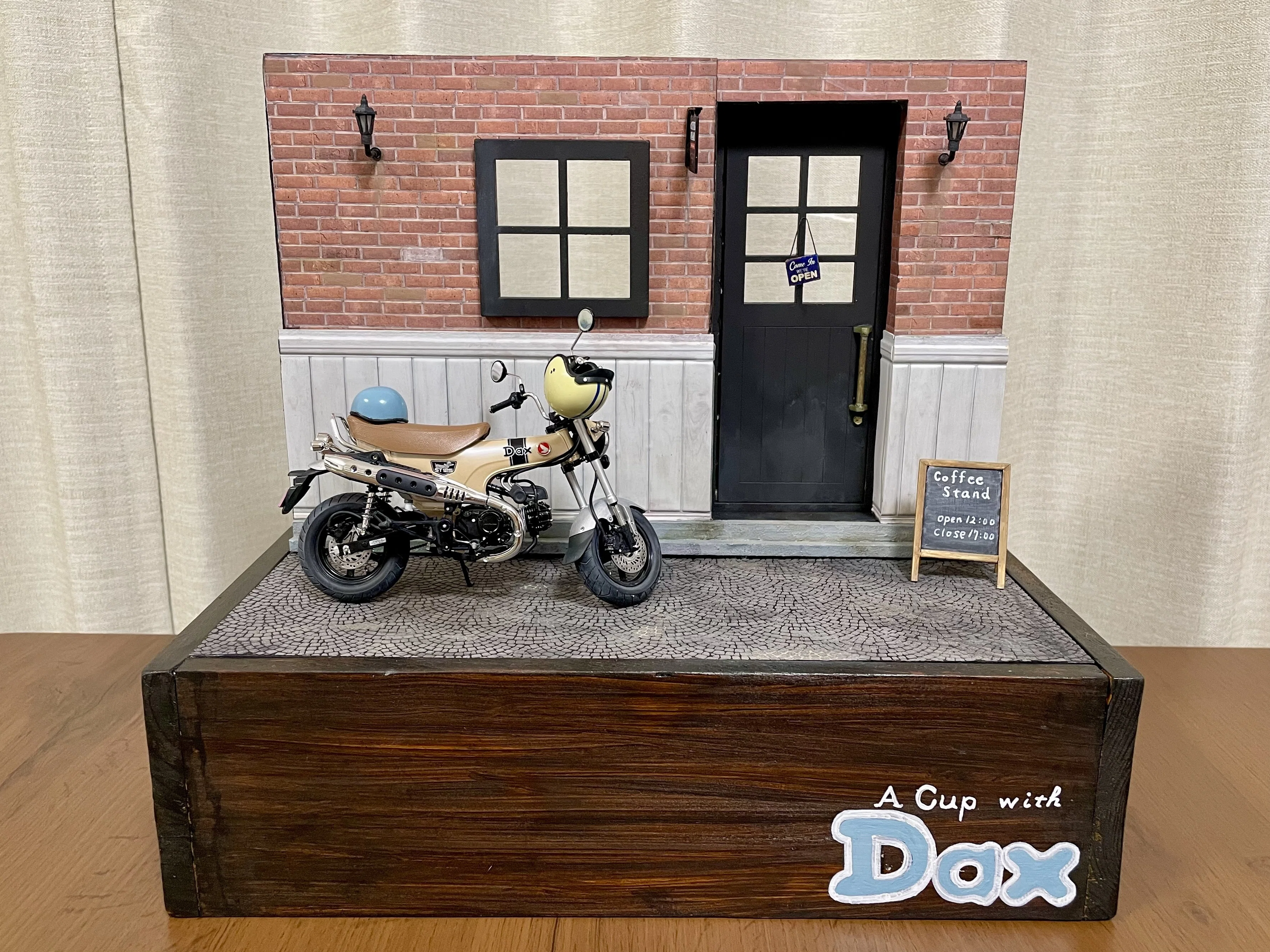 A Cup with Dax」ダックス125ビネット製作後記｜ゼブラ