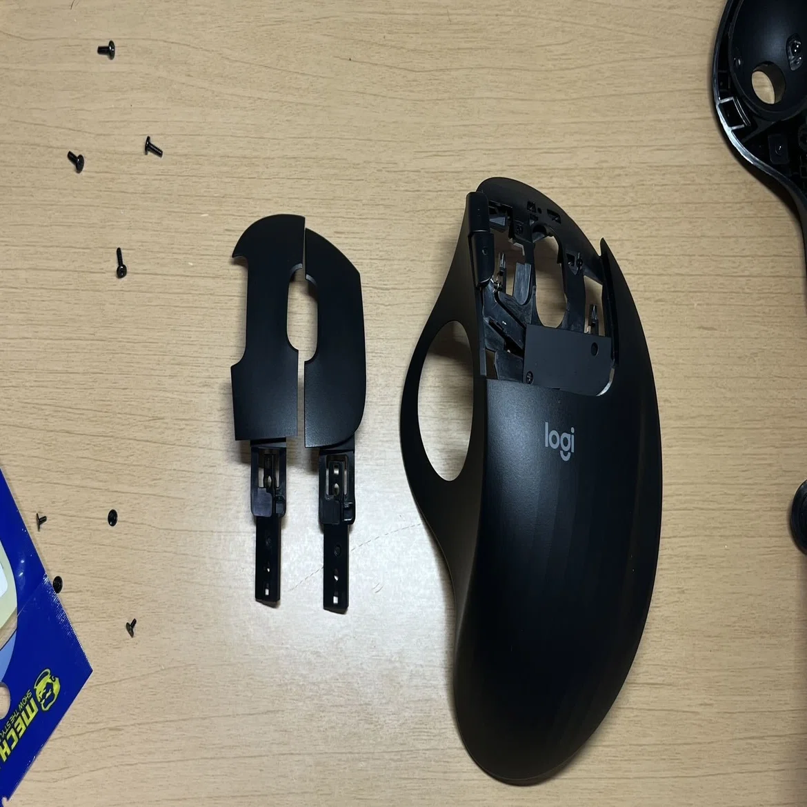 Logicool M575の分解清掃｜HR