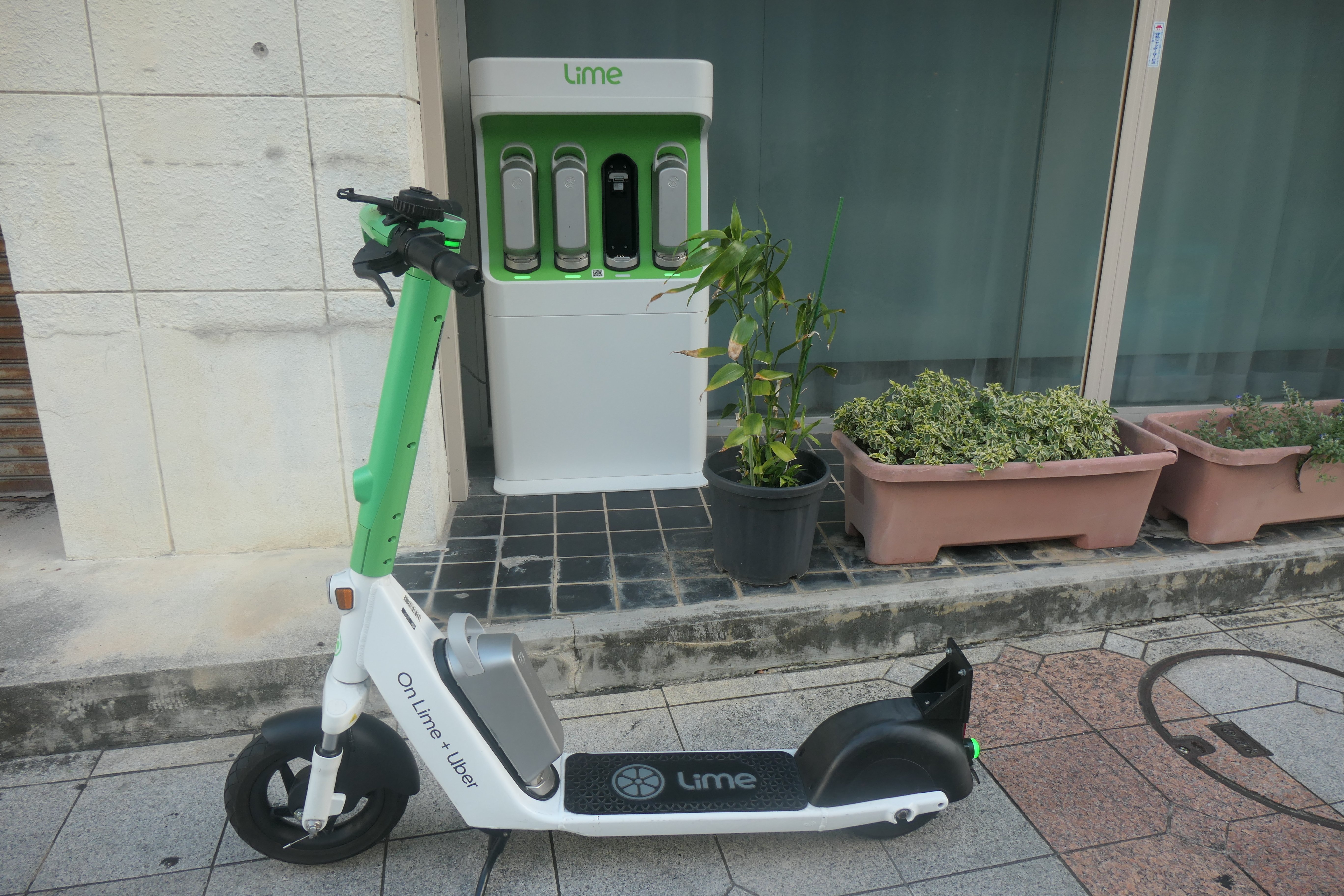 Lime＊休業中＊様 Limeのバッテリー交換職人にならないか？｜ばか者