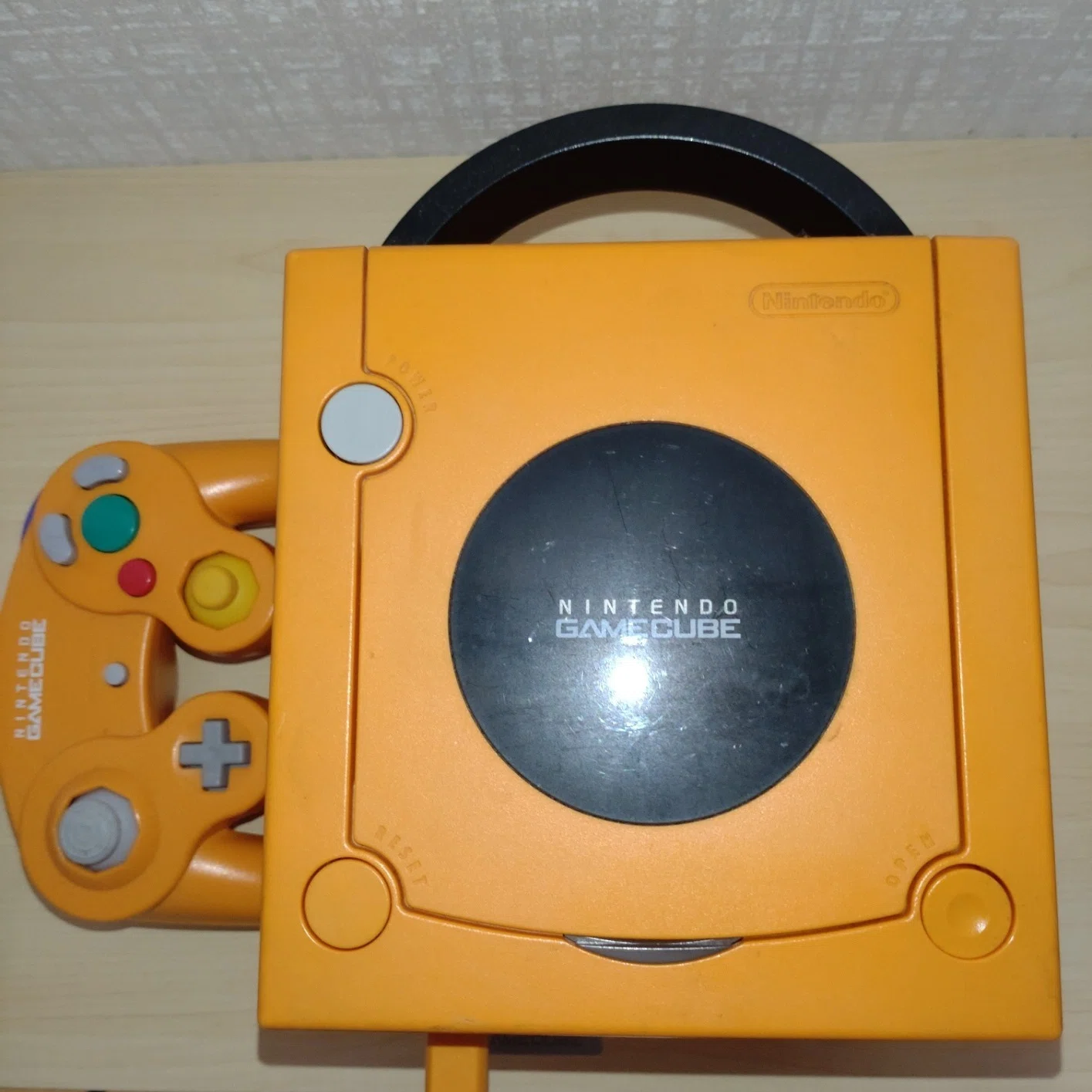 ニンテンドーゲームキューブ/任天堂/2001.9.14 発売｜ぺんぺ（ぺんぺ