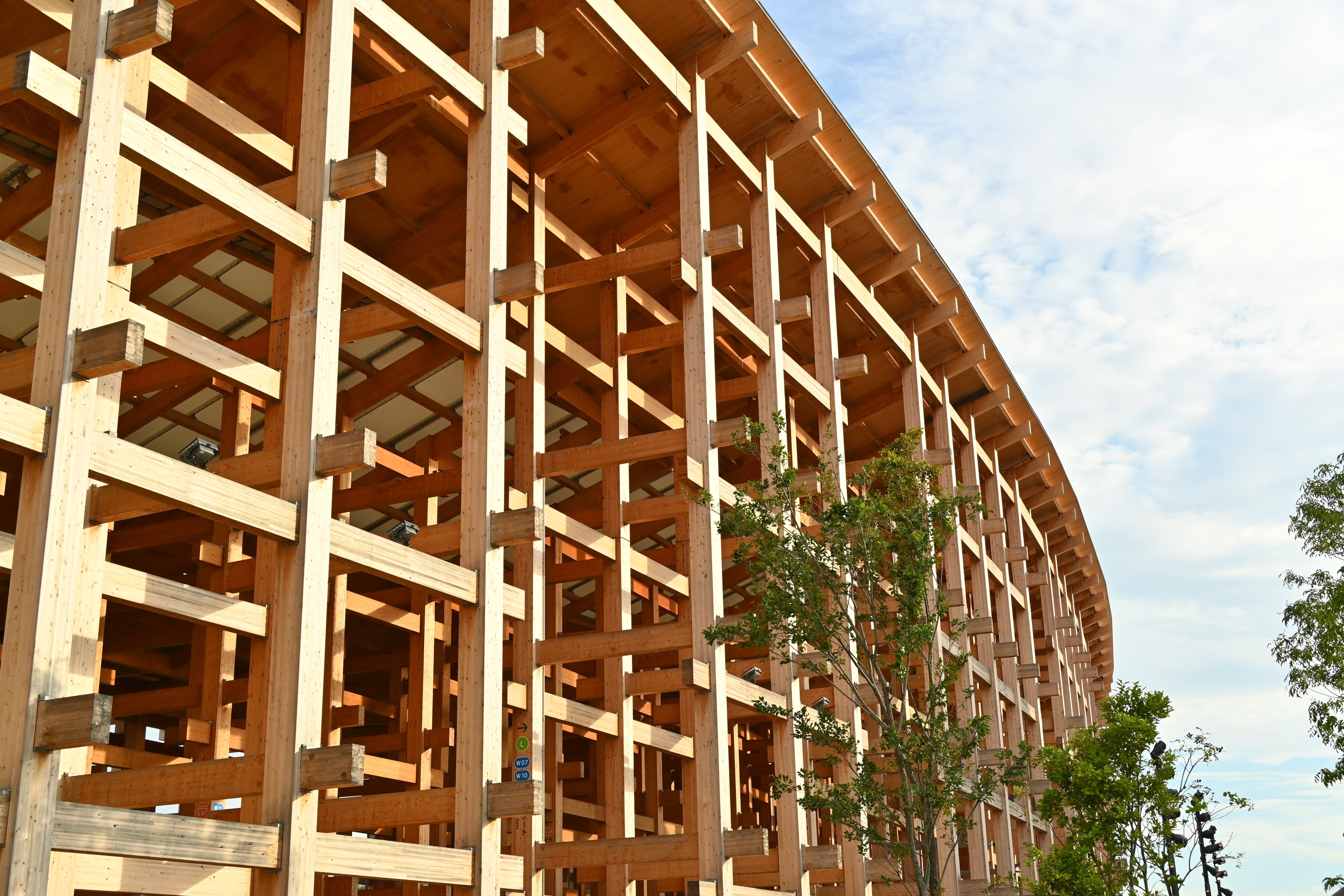 大阪万博：インドネシアの株爆上がり(笑)｜内藤てんちょー