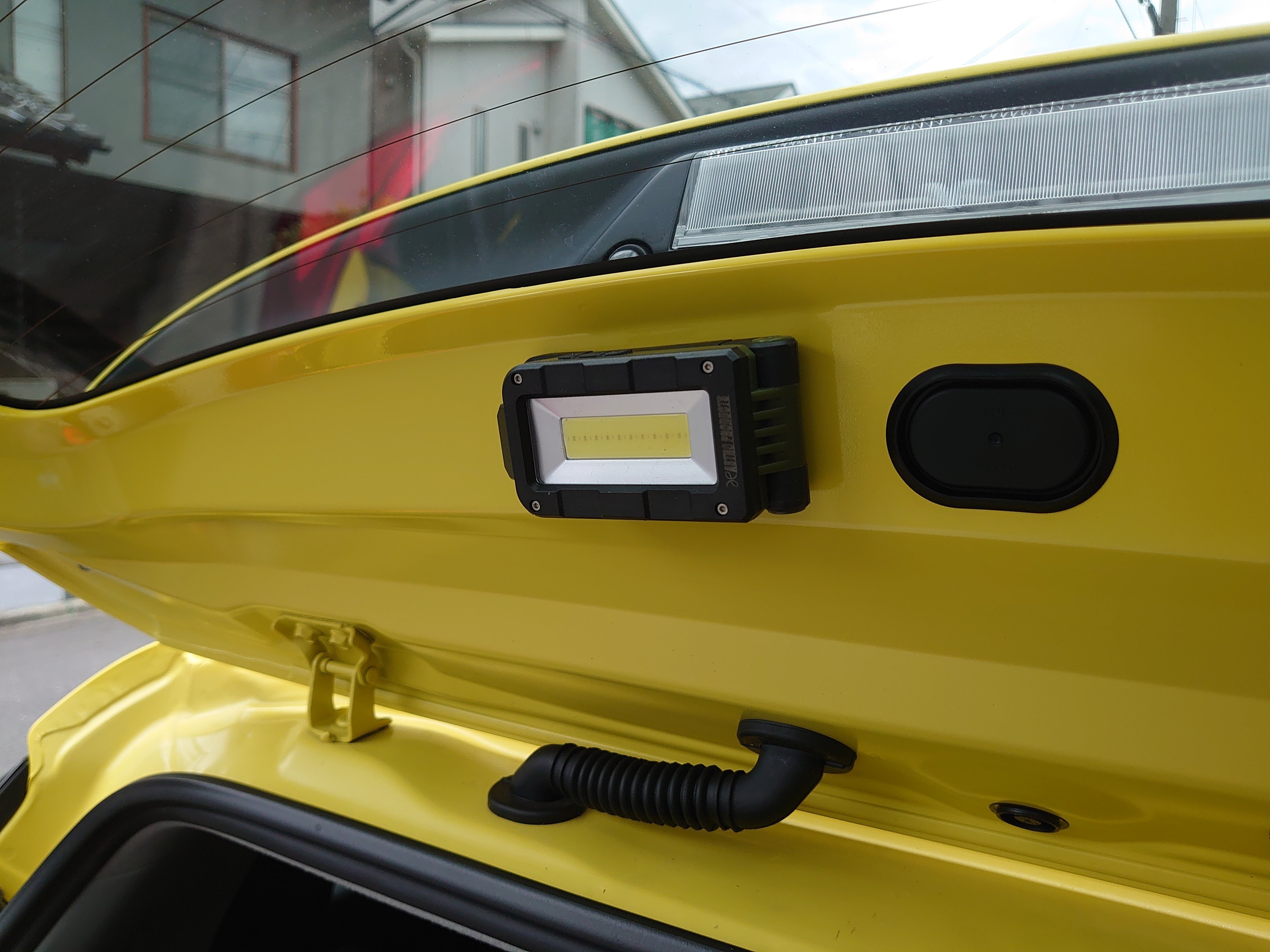 ZC33S]スイスポのルームランプ交換｜ブラックバーディ