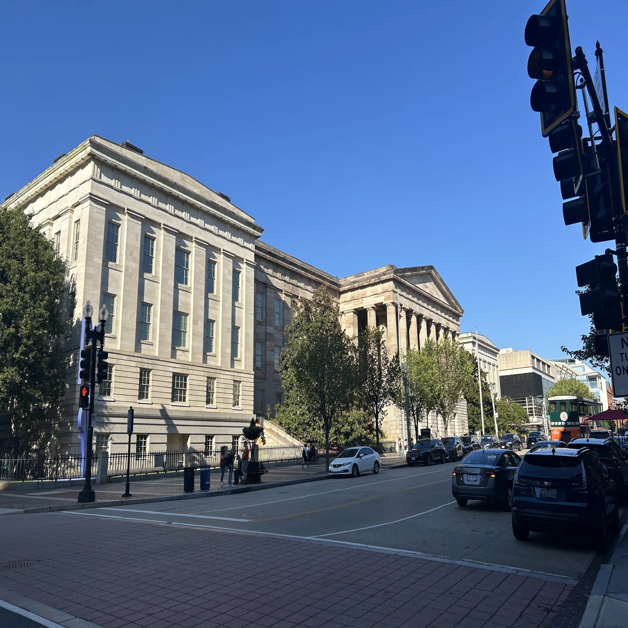 ワシントンD.C.観光案内（American Art Museum／National Portrait 