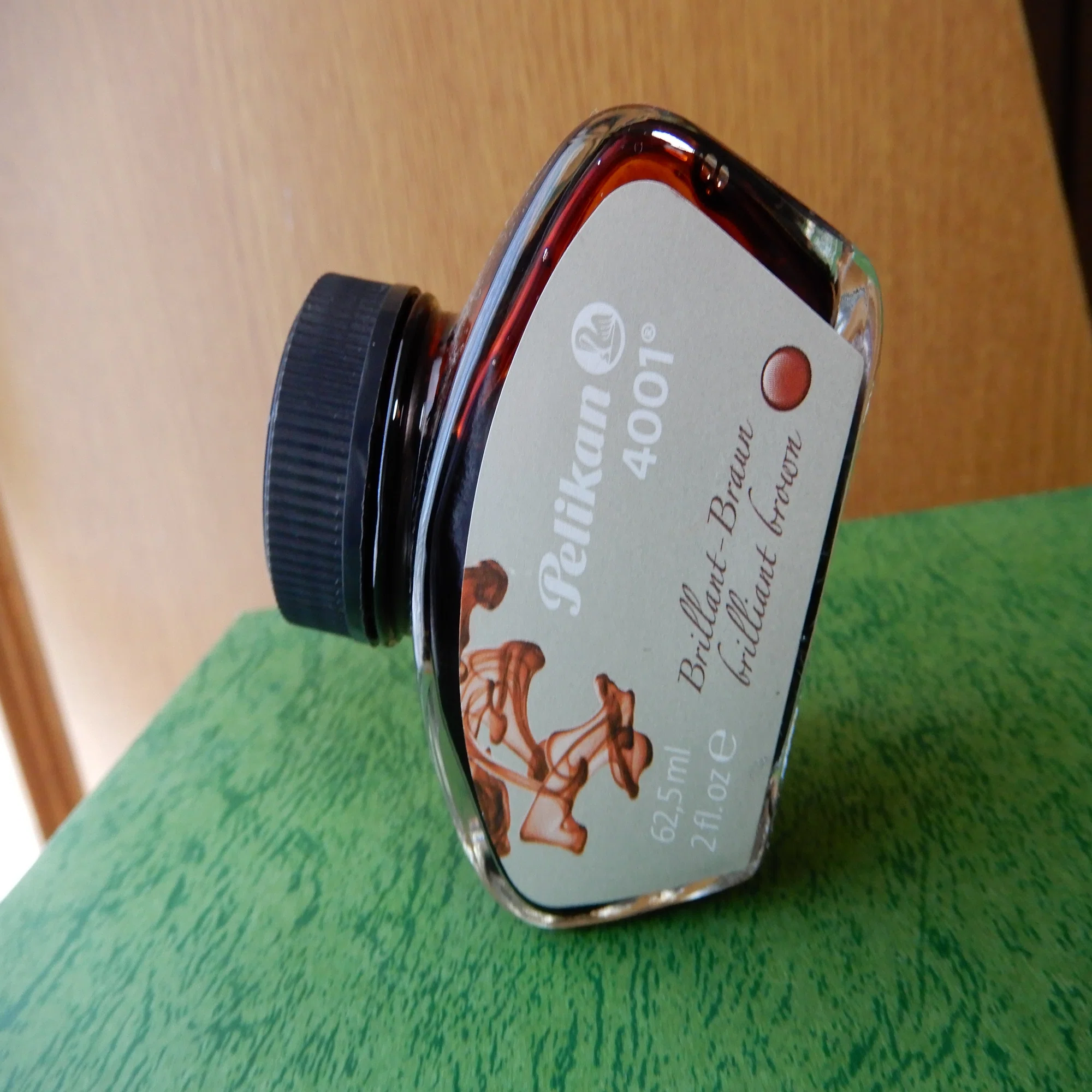 Pelikan 4001 Brilliant-Brown｜るありも