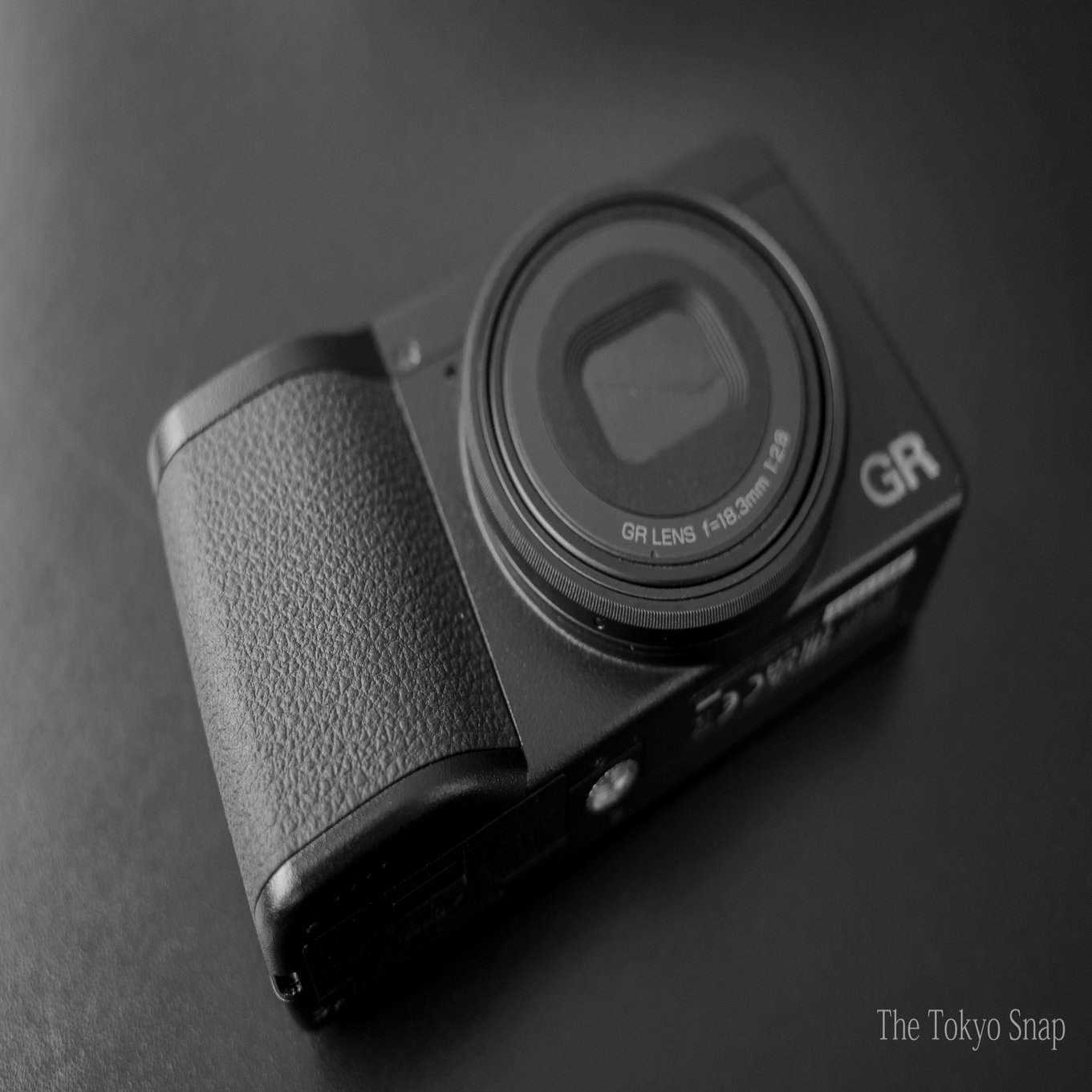 RICOH GR IV 開封の儀｜K | The Tokyo Snap