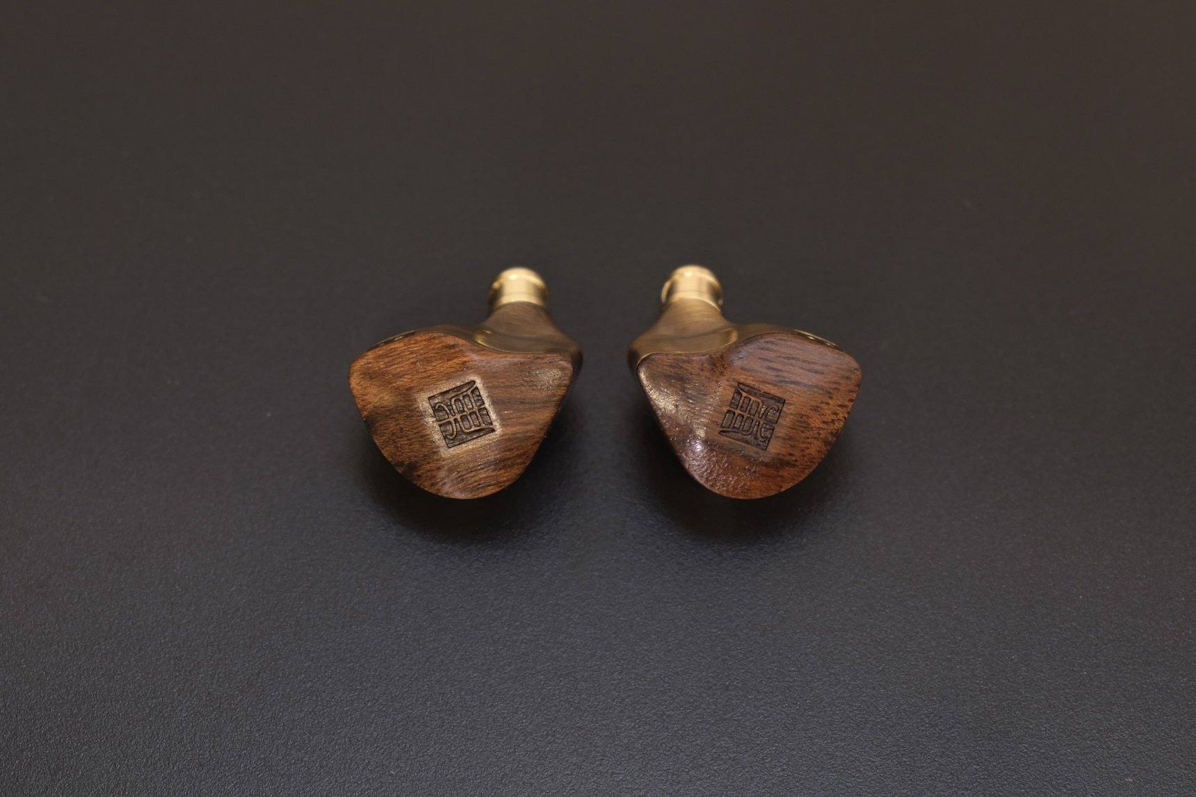 レビュー｜Tangzu FUDU VERSE IIは高級感溢れる外観と堅実な音造りな