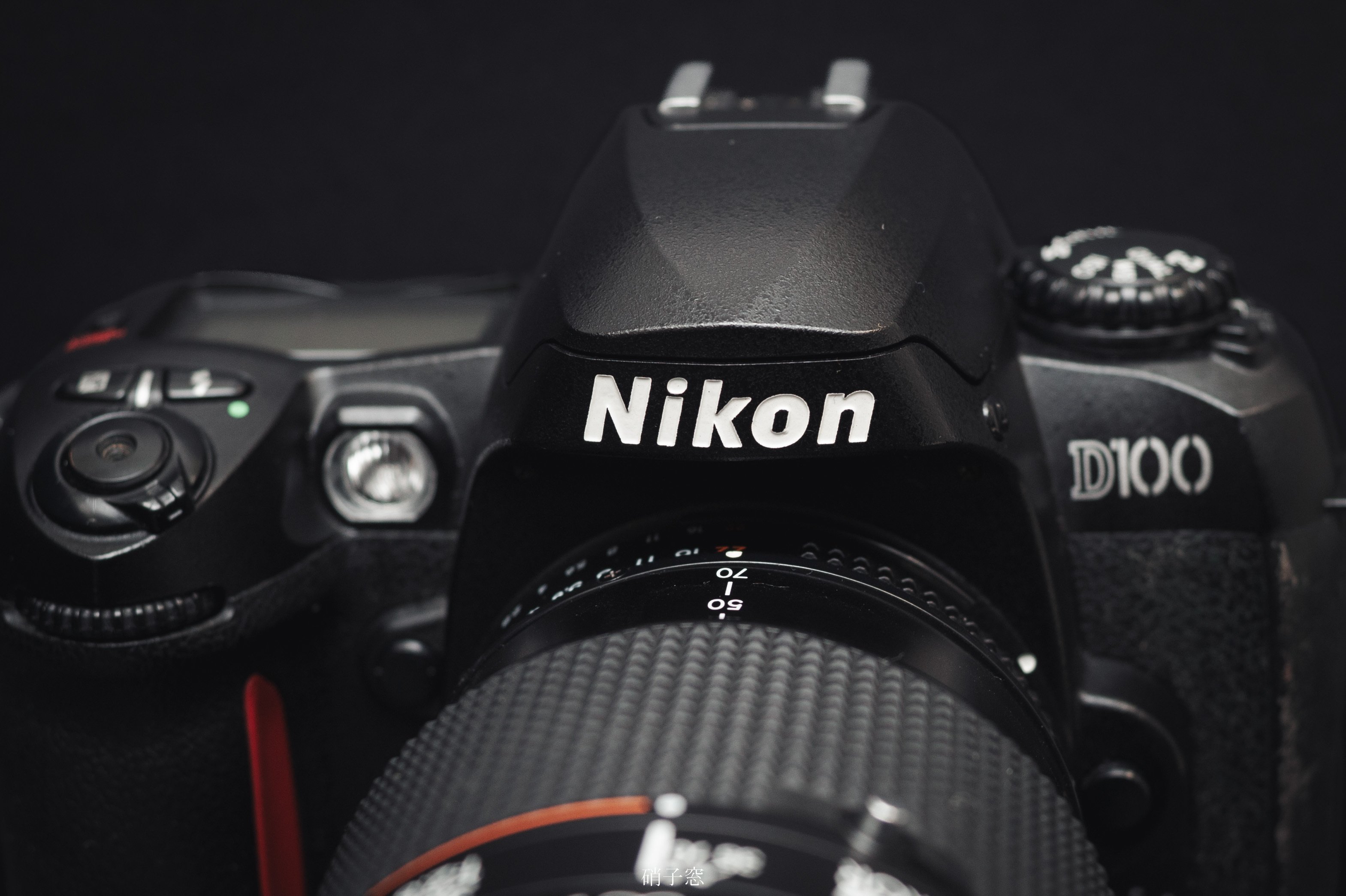 Nikon ニコン D100 Nikon D100 詳細仕様 （By キンタロウ）