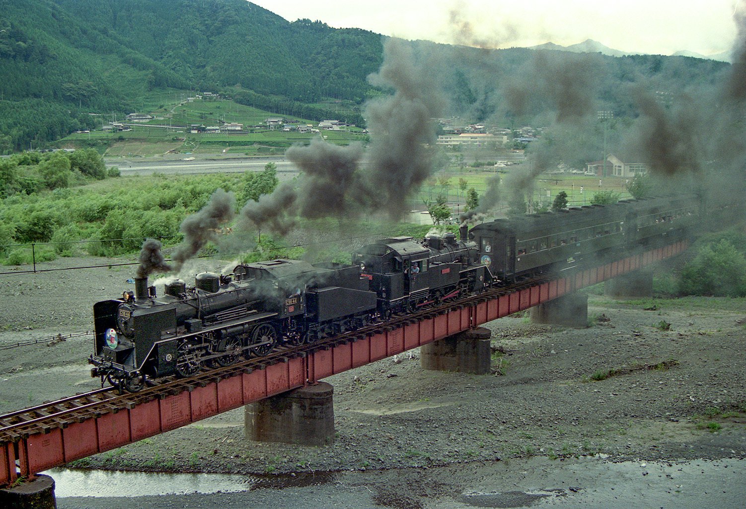 井ケ田昭一　油絵「一時」　サイズ SM　埼玉県　入間市 井ケ田昭一 油絵「一時」 サイズ SM 埼玉県 入間市 - メルカリ