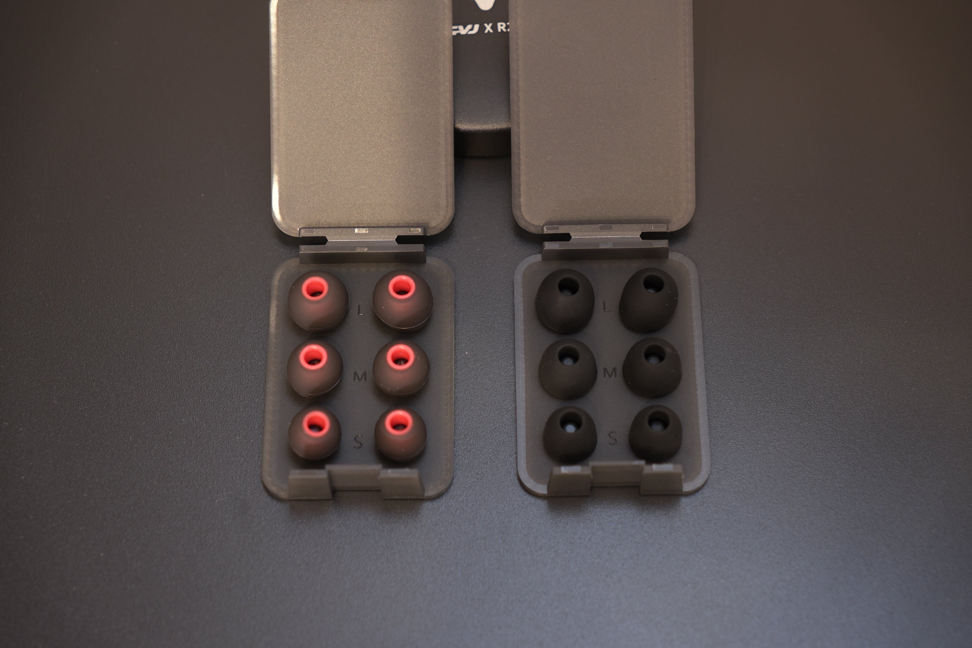 レビュー｜CVJ Medusaはキレのある音と力強い低域で臨場感を演出して