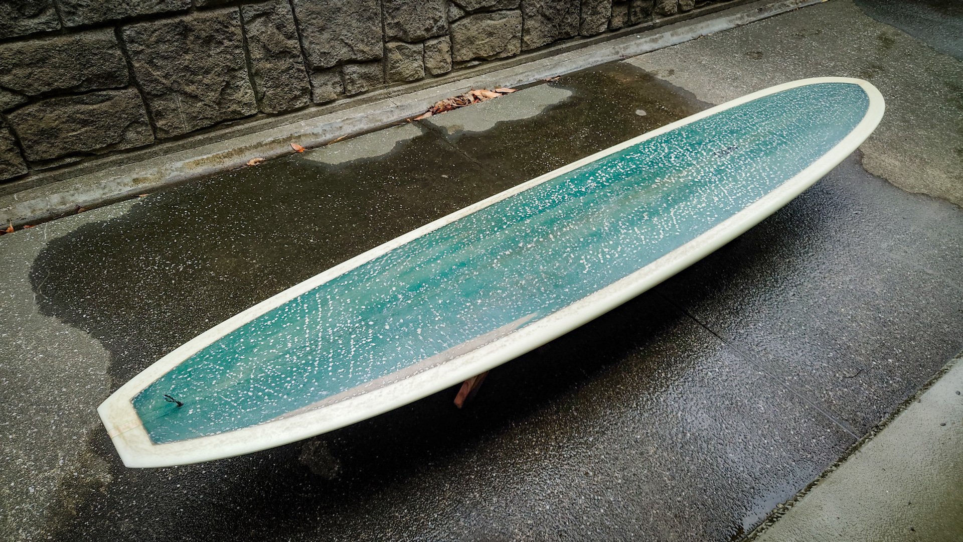 フィンレス・ロングボード - 2025夏の終わりの鵠沼 -｜ほげほげ食堂