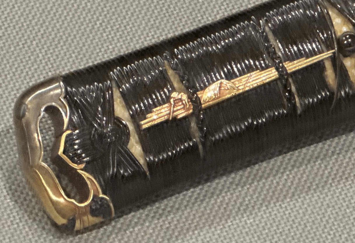 木の幹が表現された「桜皮塗鞘合口短刀拵」｜刀箱師の日本刀ブログ