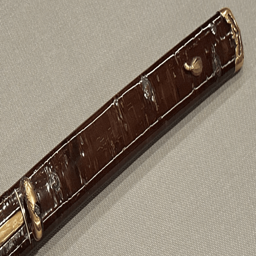 木の幹が表現された「桜皮塗鞘合口短刀拵」｜刀箱師の日本刀ブログ