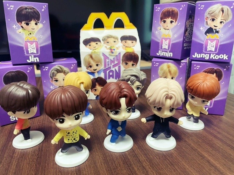 マクドナルドでBTS×ハッピーセットを初日にゲットしてきた話｜まんまる育児