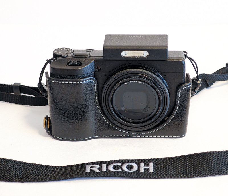 GR IV』 RICOHの新しいカメラがかなり良い😊（レビュー