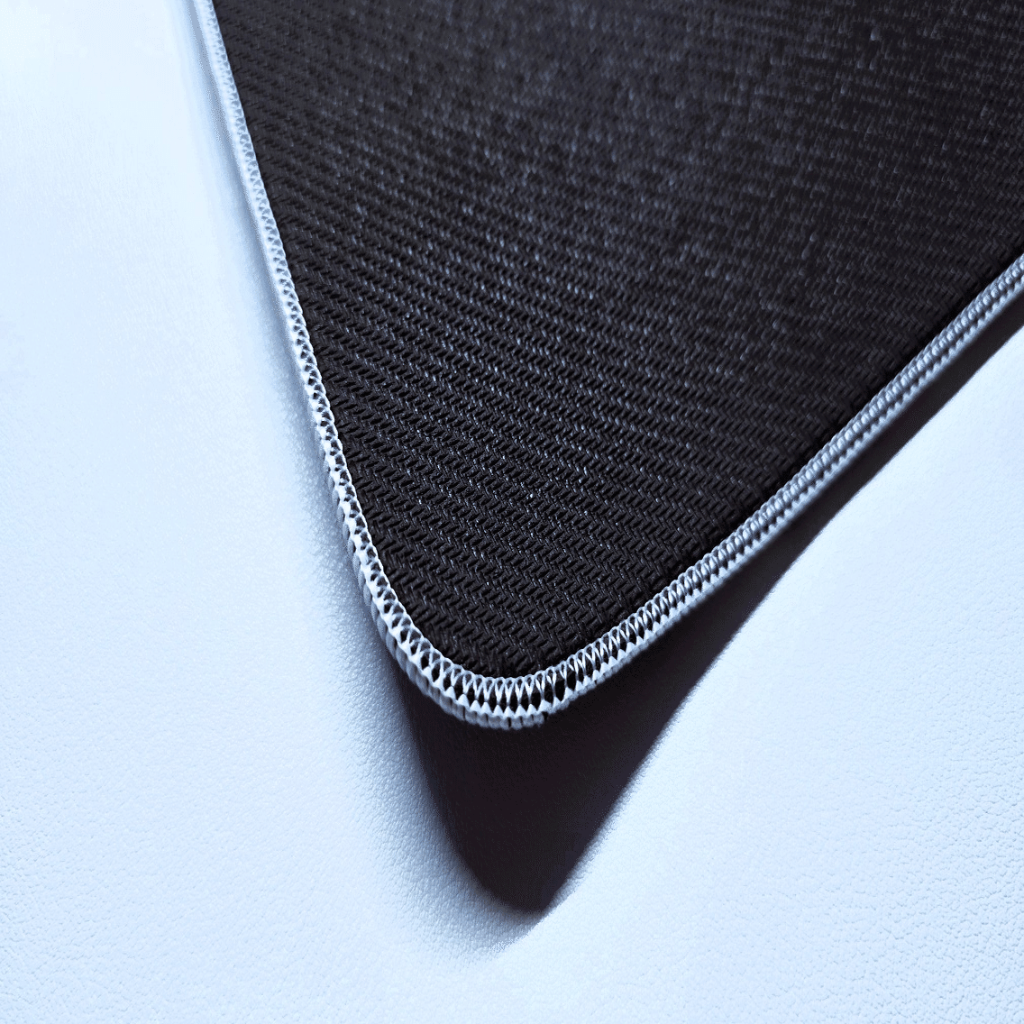 Answer ゲーミングマウスパッド レーシングミク 2025Ver. レビュー