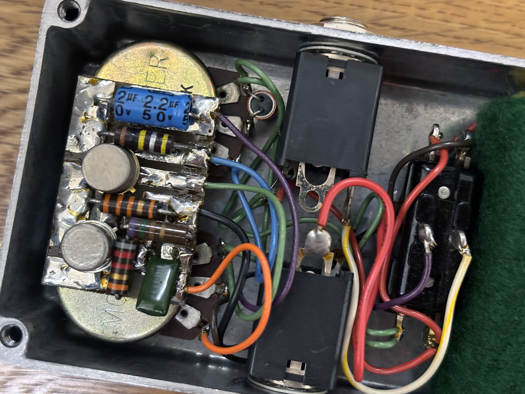 FuzzFaceの解釈相違｜のb