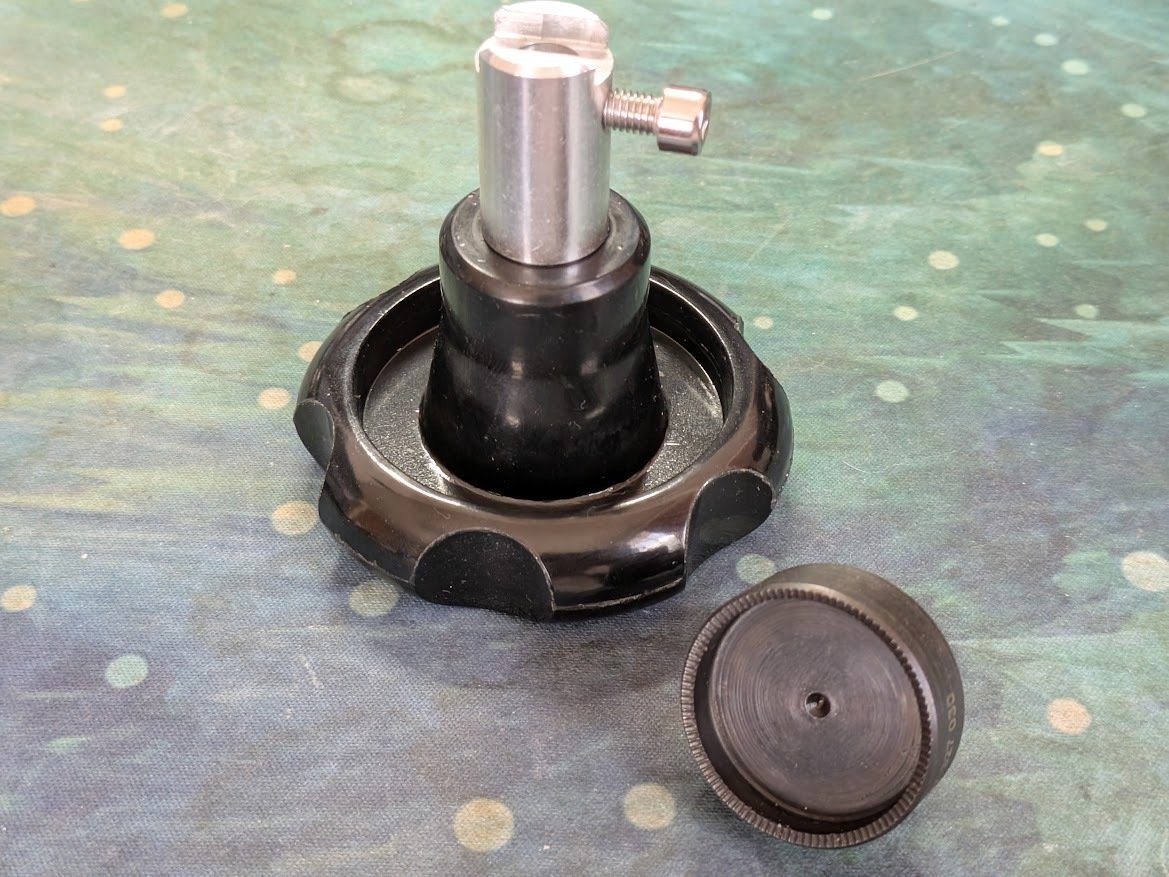 S054-S8-7631-3 作動確認済 MERCI 家庭用電気マッサージ器 DXTRAINER MD-8400 フットマッサージャー 現状品⑧@ 公開取締情報 データ更新方法