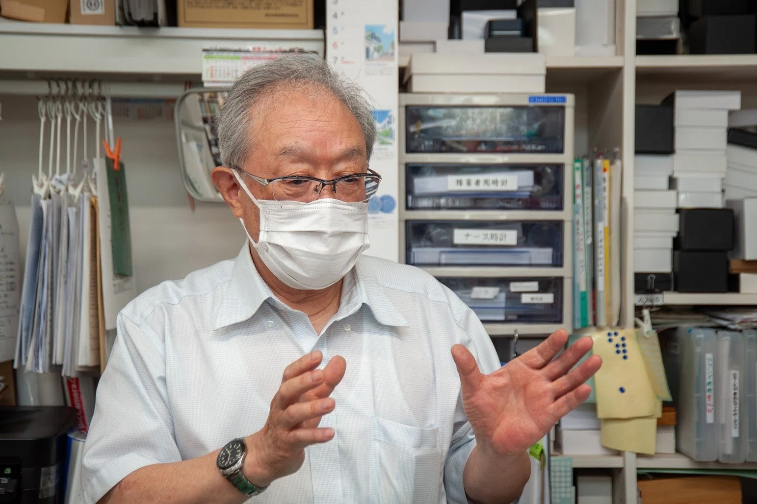生徒が取材！】西高近くの時計屋さん 竹屋時計店 ～Netflixドラマ