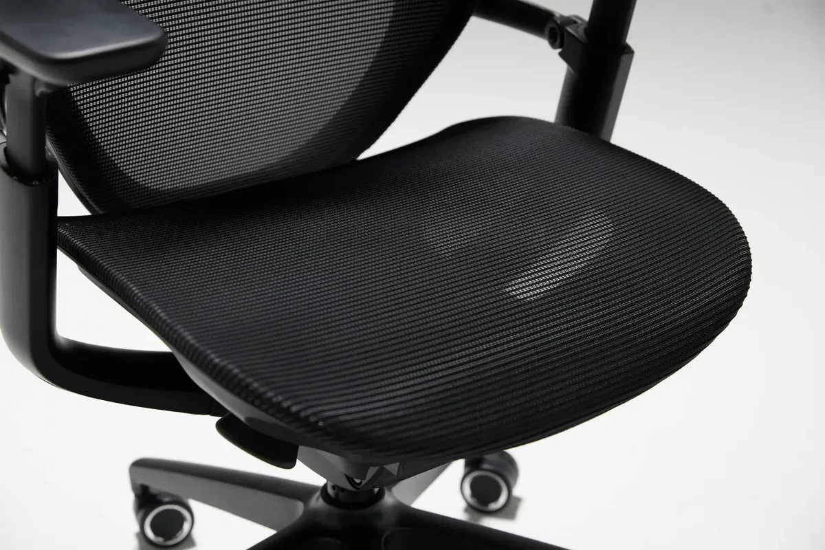 10年以上使えるチェア」をコンセプトに「AIMchair Pro」が発売｜Kout42 