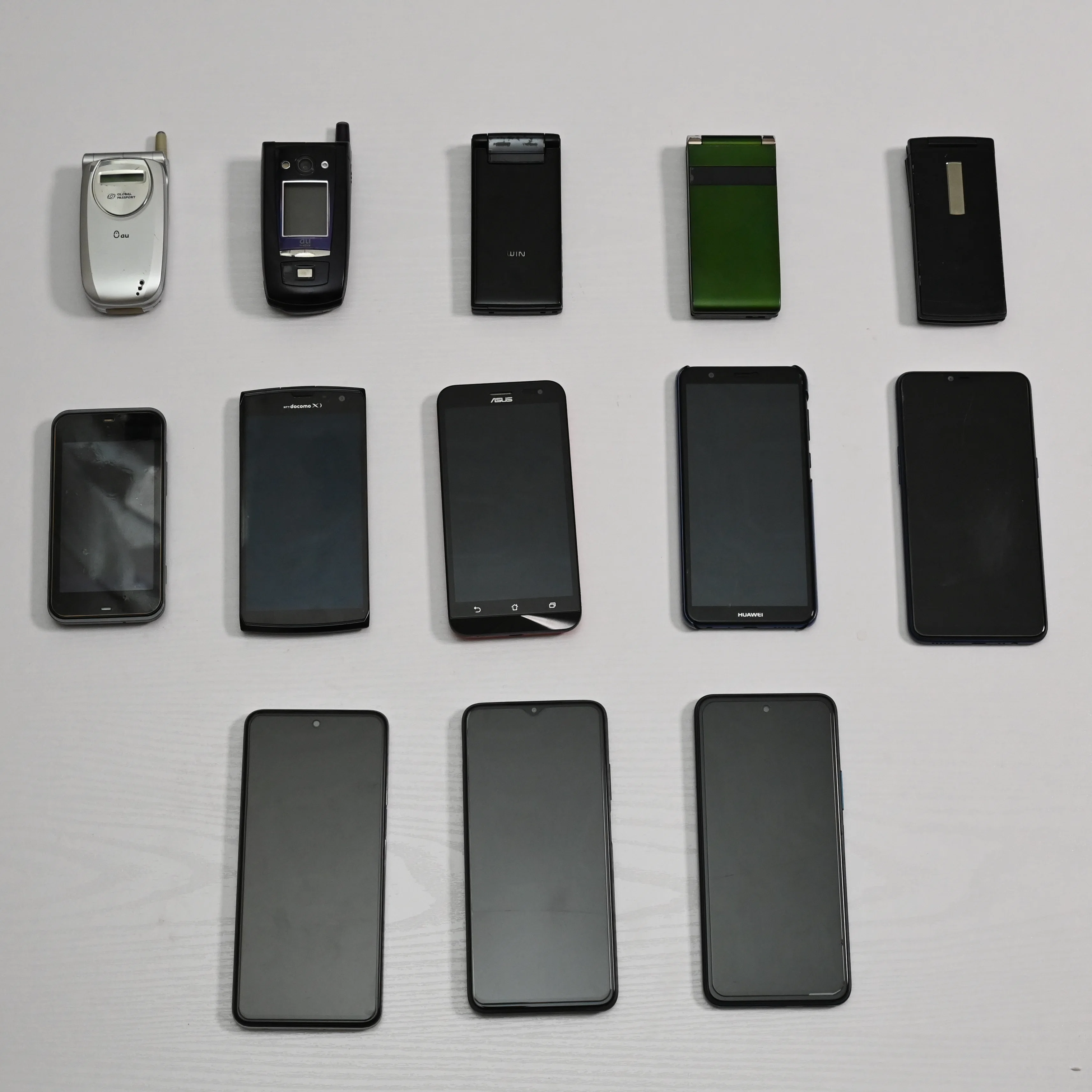 自分のケータイとスマホの遍歴を語る｜Teramoto Koji | HIKARI