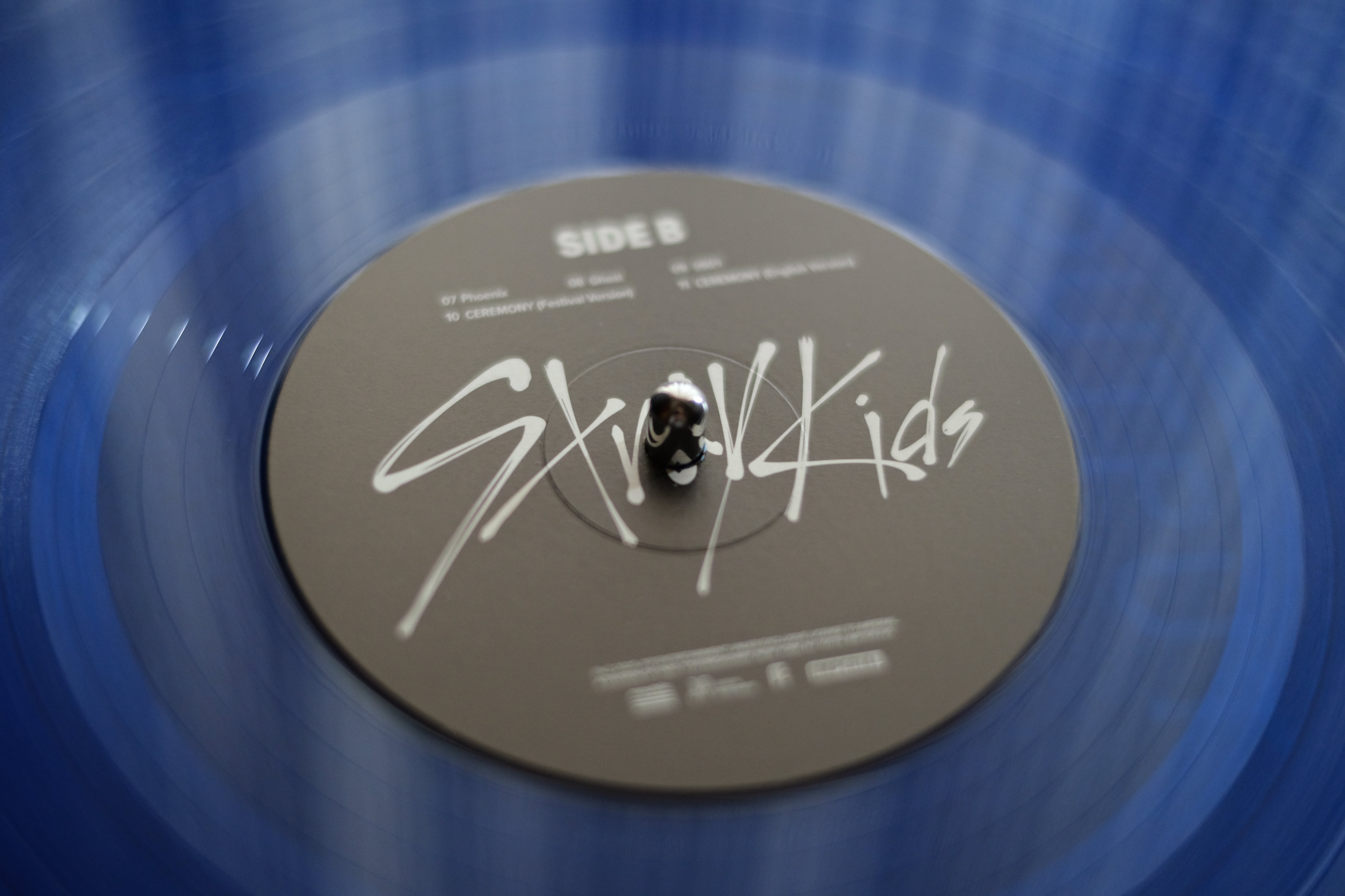 スキズ KARMA CLEAR SAPPHIRE VINYL レコード KARMA (CLEAR SAPPHIRE LP VER.)/Stray Kids