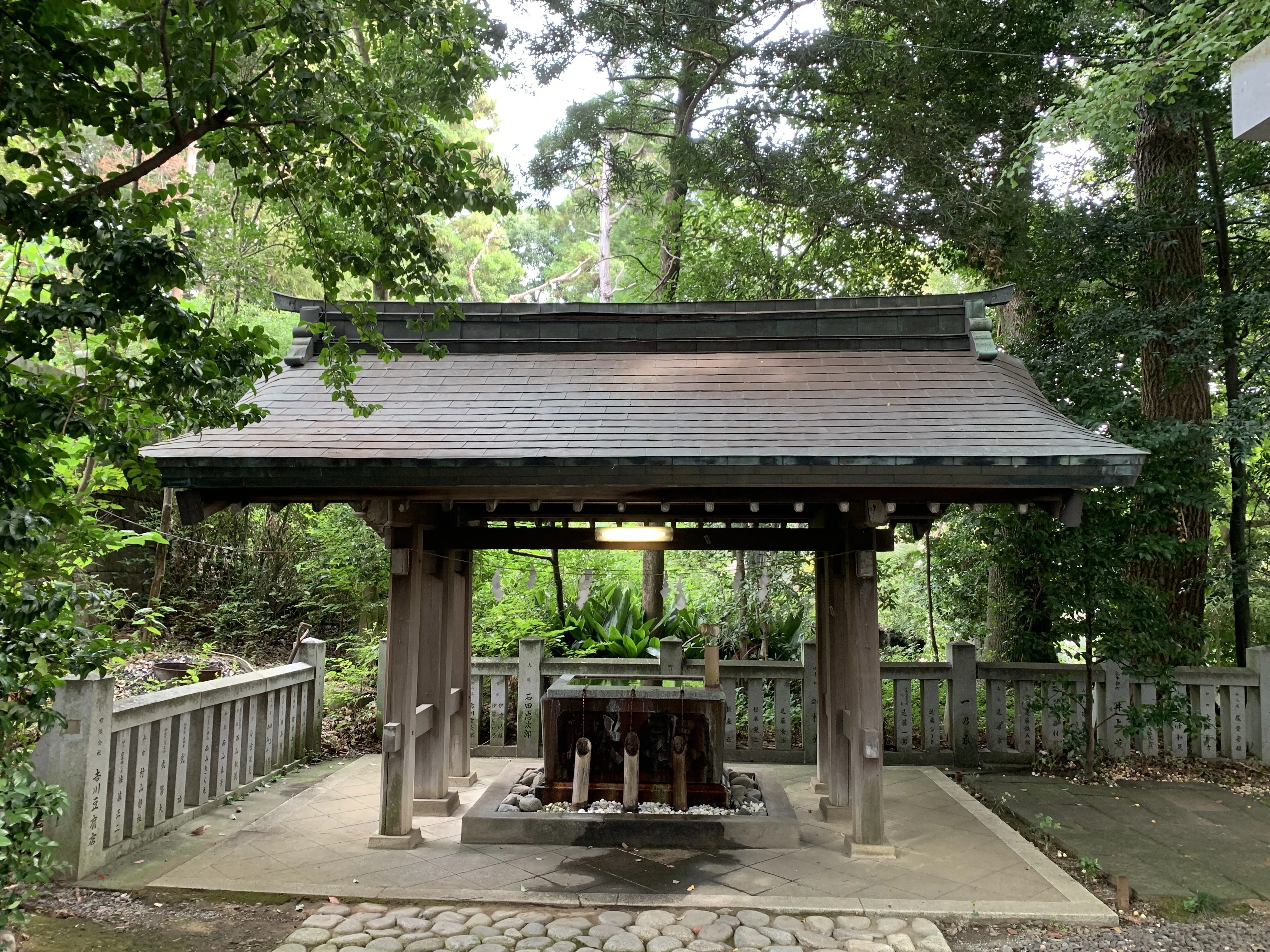 神社訪問記：曾屋神社｜バイク乗りの聖地であり、「名水百選」の湧水地