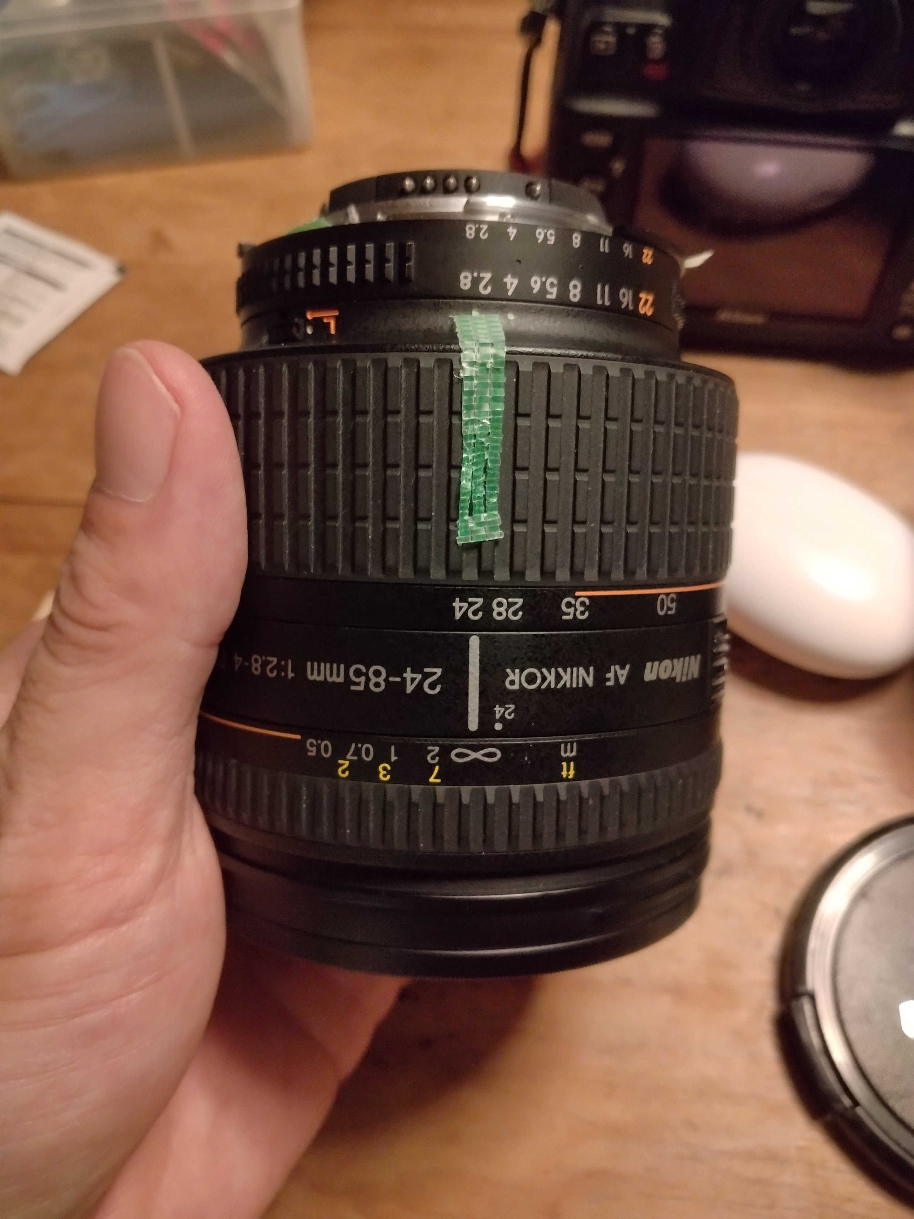 カメラ] AF NIKKOR 24-85mm f2.8-4 Dの分解清掃｜sakuziro