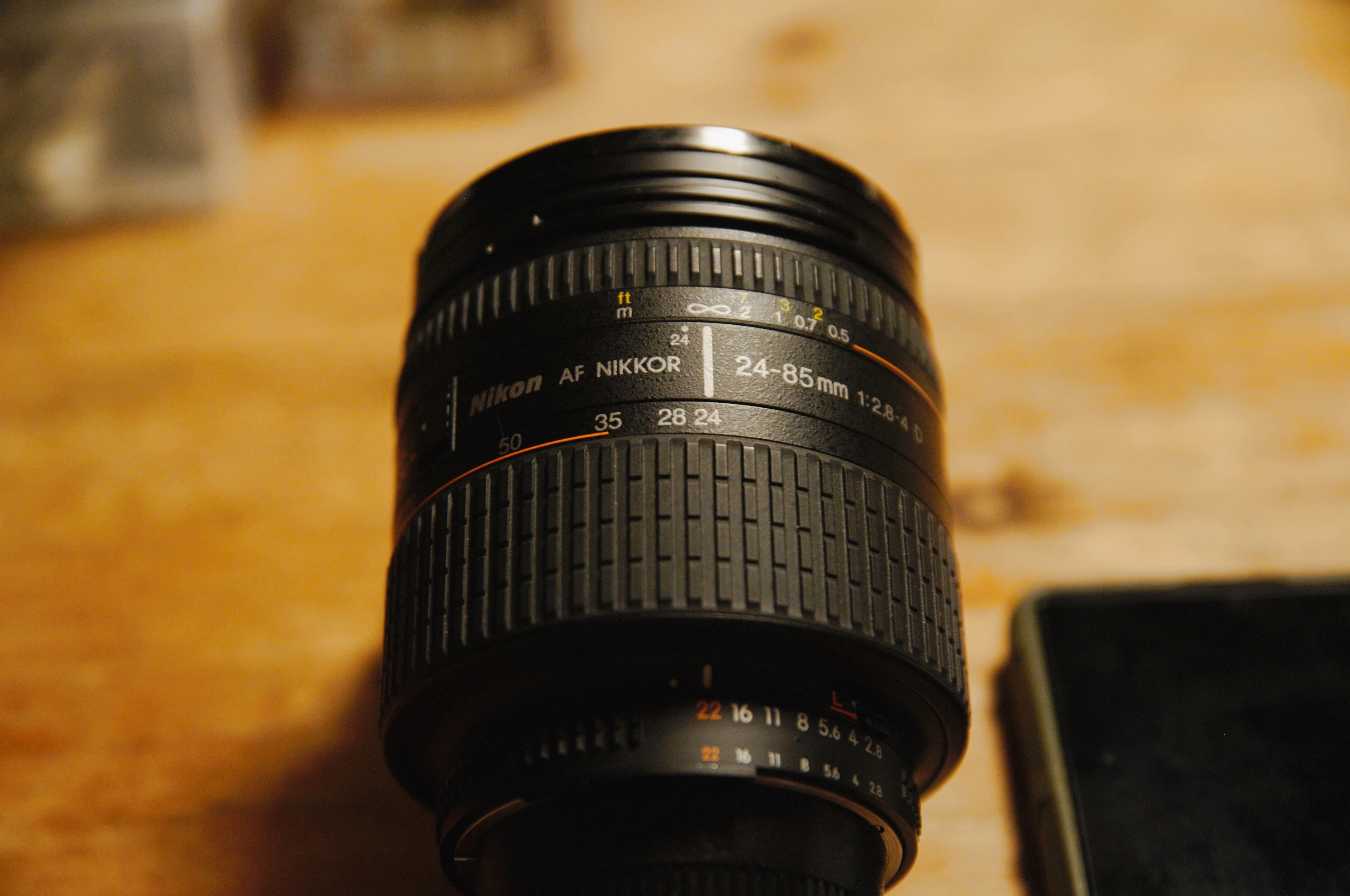 Nikon AF NIKKOR 24-85mm F2.8-4D カビあり カメラ] AF NIKKOR 24-85mm f2.8-4 Dの分解清掃｜sakuziro