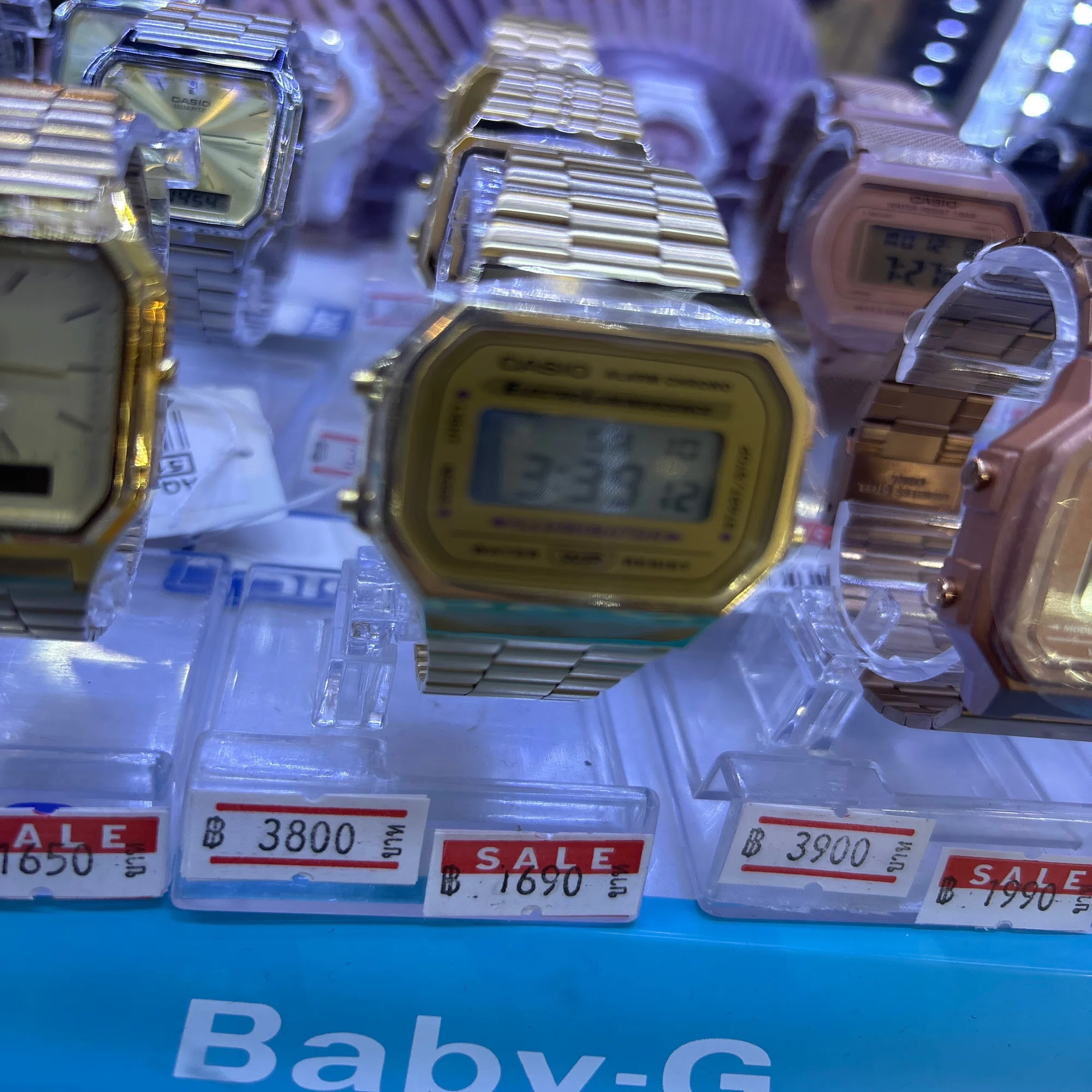 タイでカシオのゴールドモデル、A168を買いました｜フィルくん