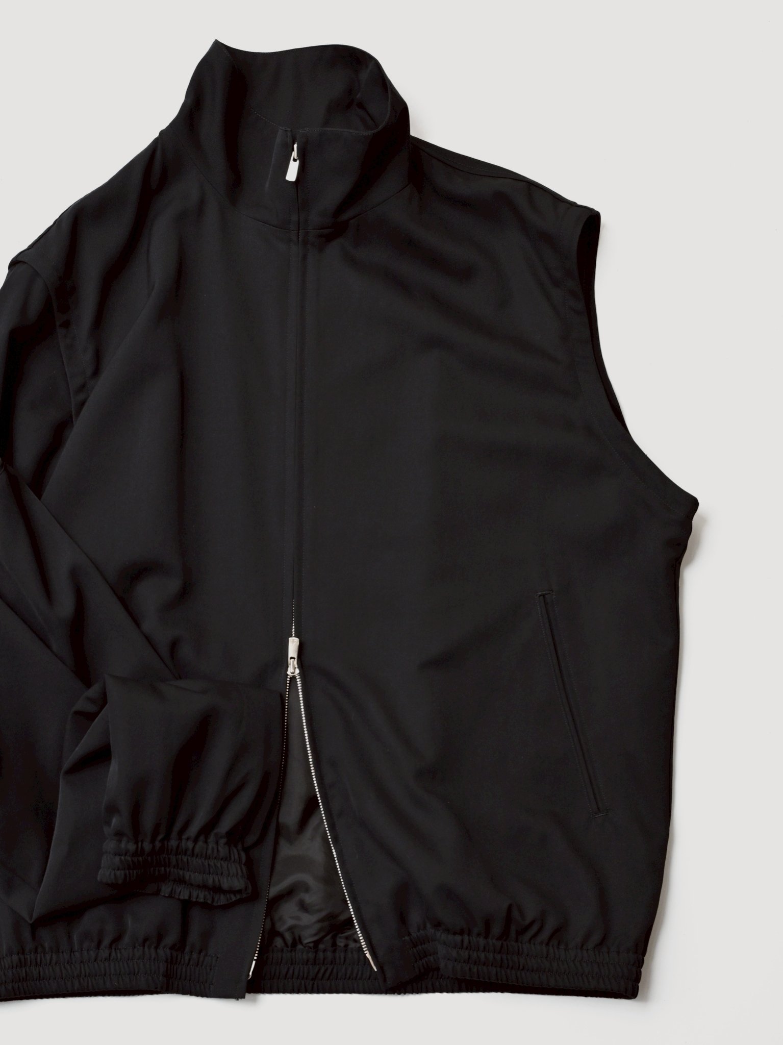 その他ブランド / BISOWN/25AW/S120 WOOL GABA DETACHABLE BLOUSON/ブルゾン/3/ブラック BISOWN POPUP STORE｜西田 新大