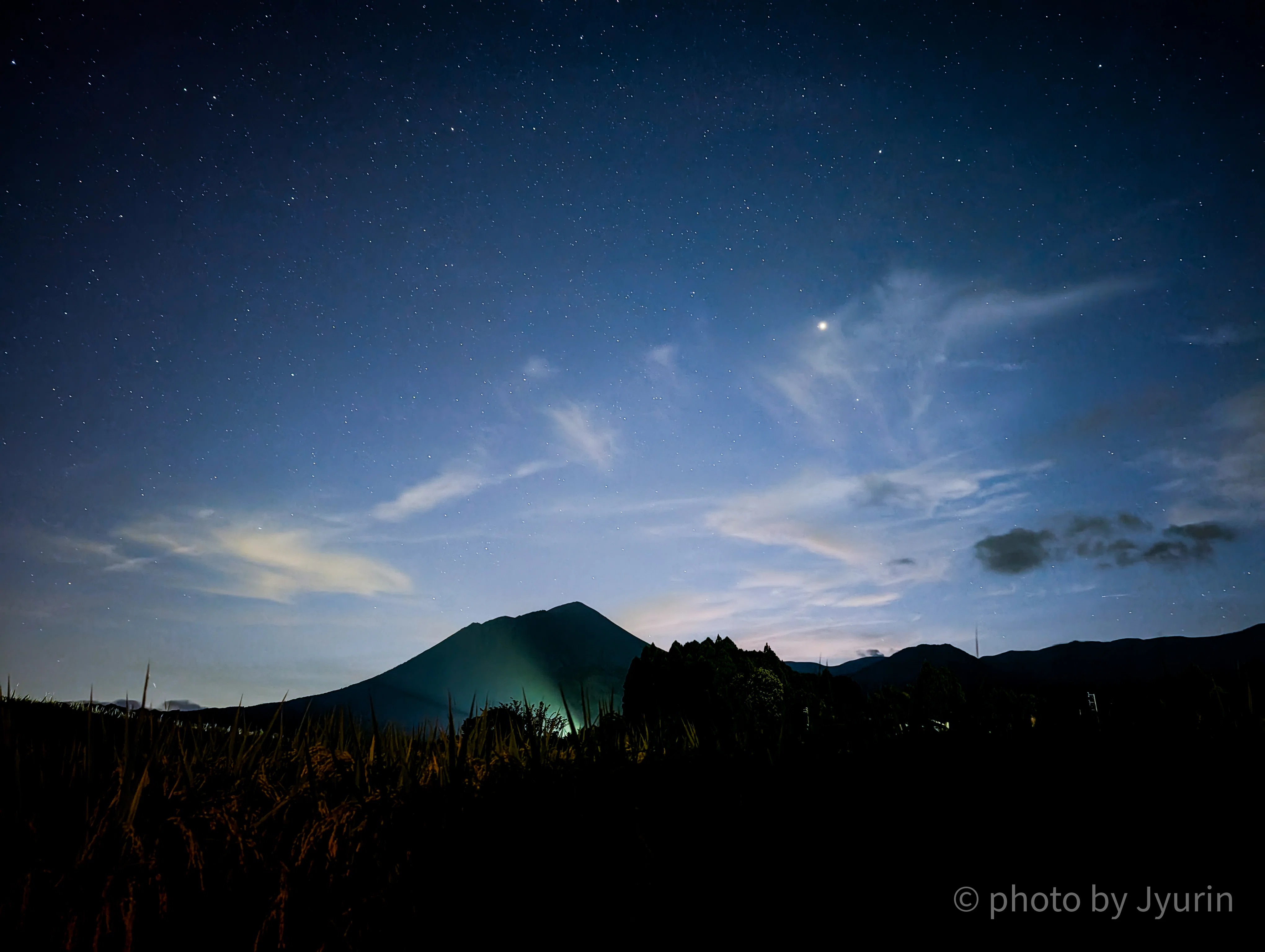霧島連山（宮崎）の美しすぎる星空｜Google Pixel 9 pro XL 天体モード