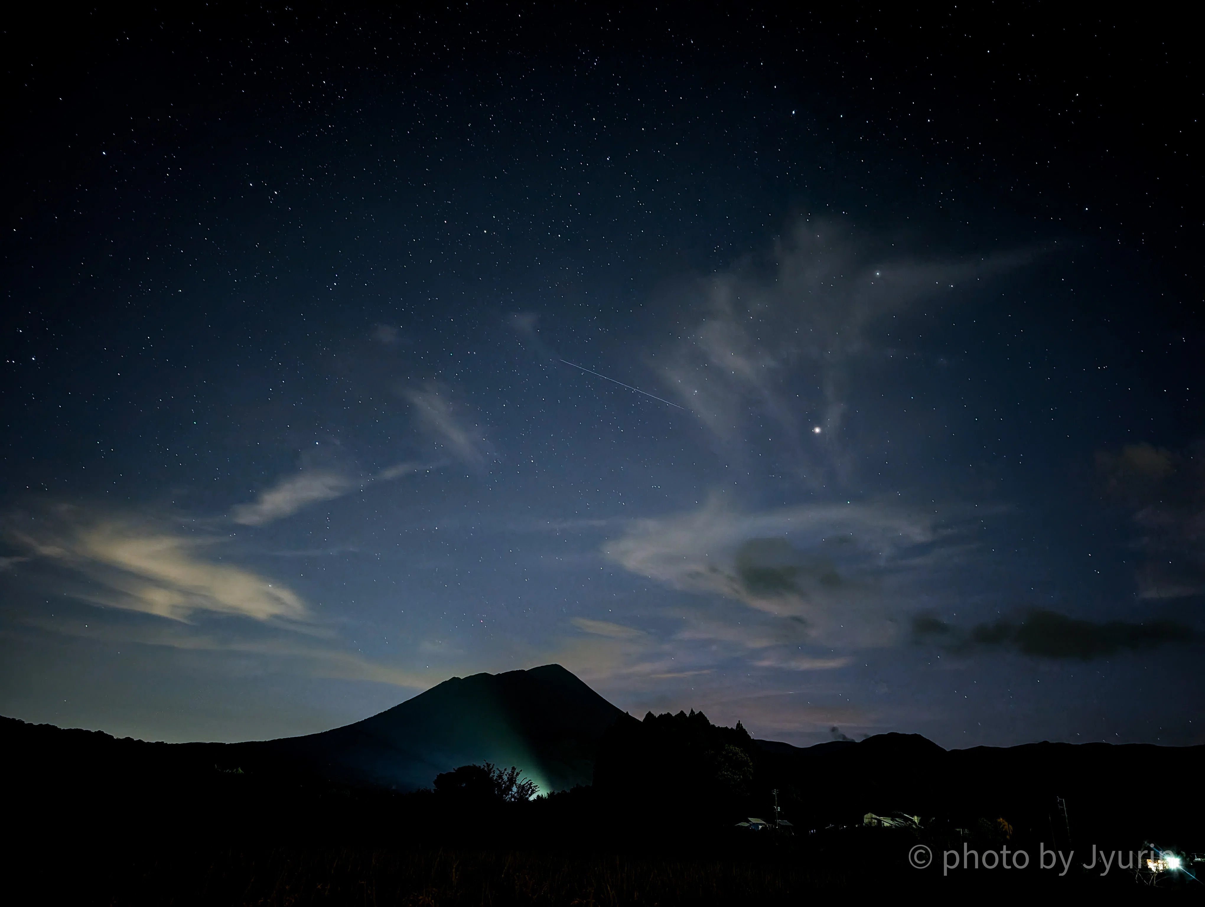 霧島連山（宮崎）の美しすぎる星空｜Google Pixel 9 pro XL 天体モード