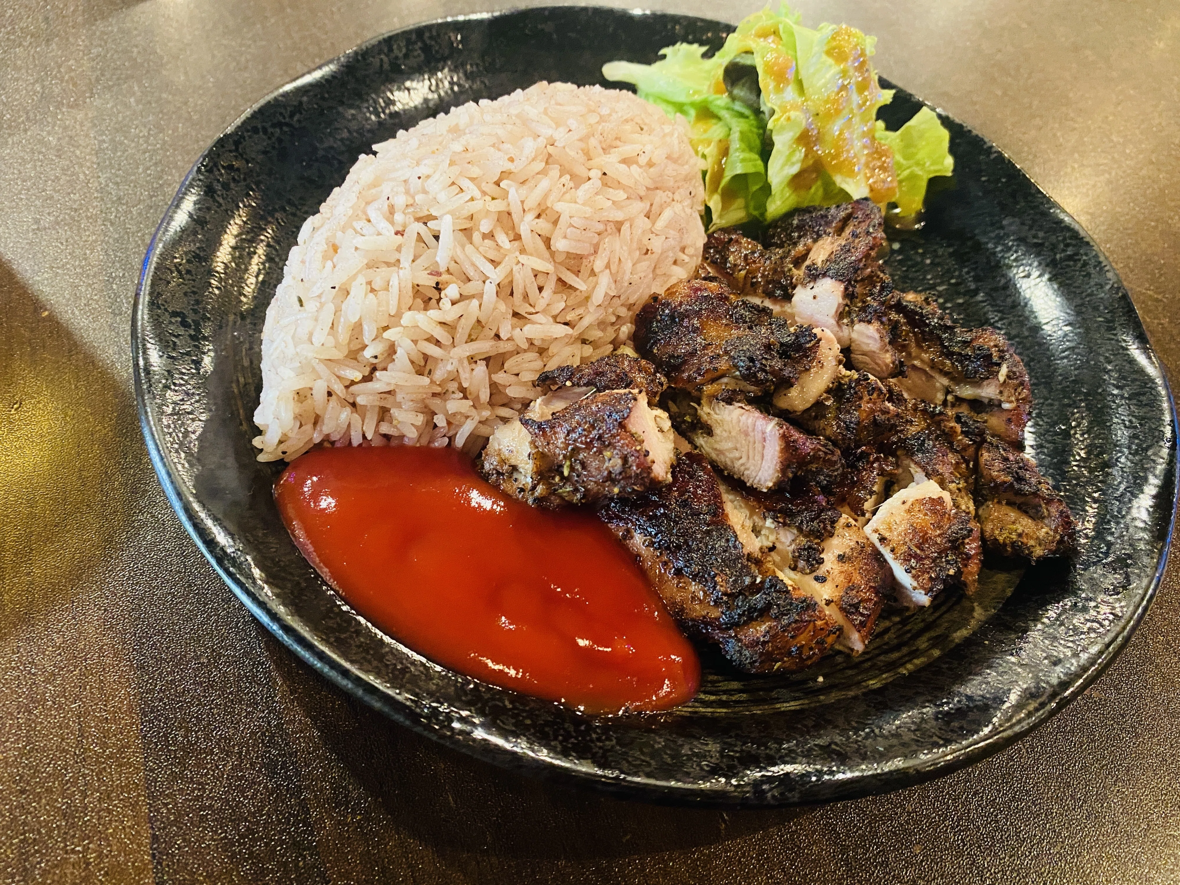 料理エッセイ】ジャークチキンが流行りだしている！松屋も始めたし