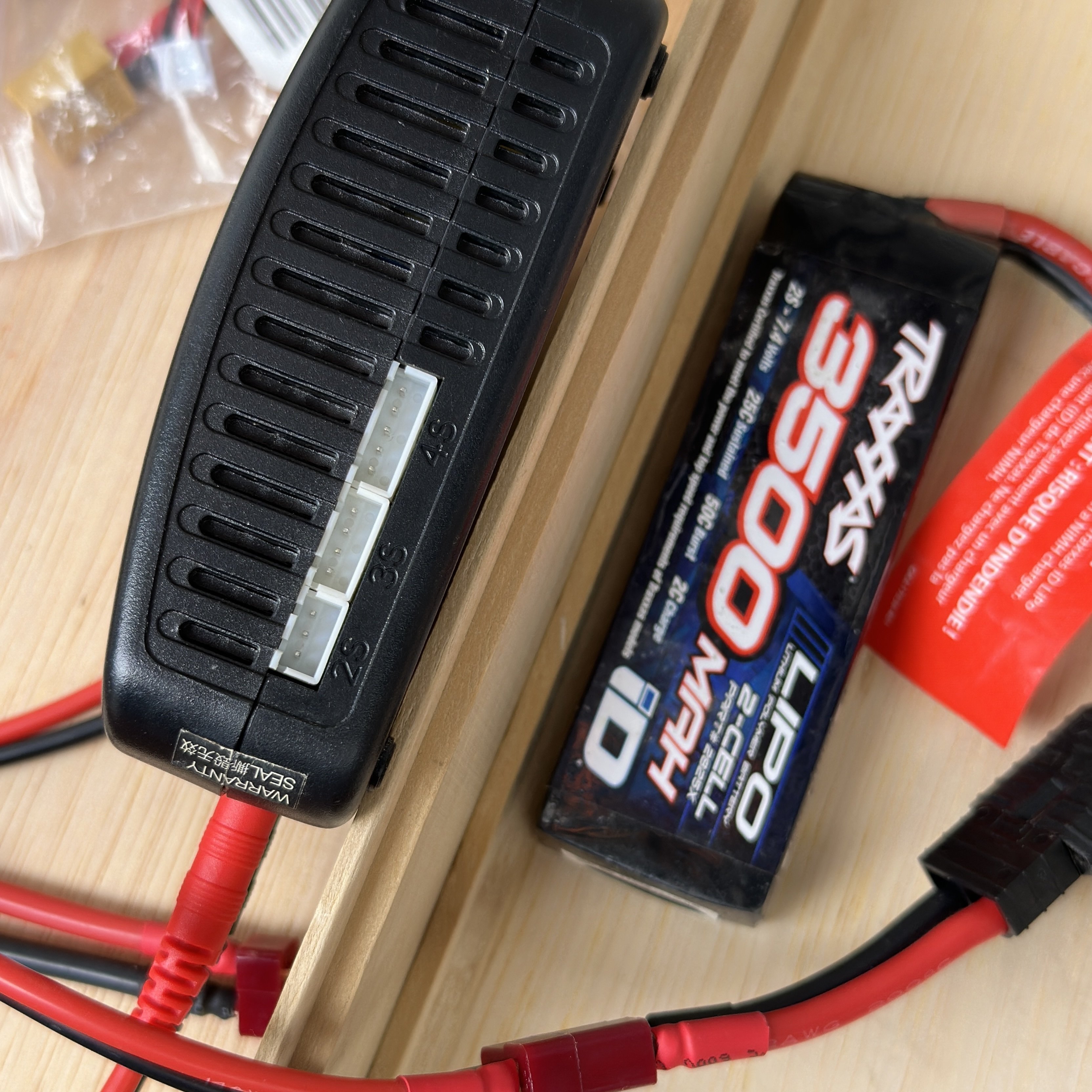 トラクサス純正充電器EZ-Peak DUAL TRAXXAS トラクサス EZ-Peak Live DUAL 純正充電器 2973 – KS HOBBY