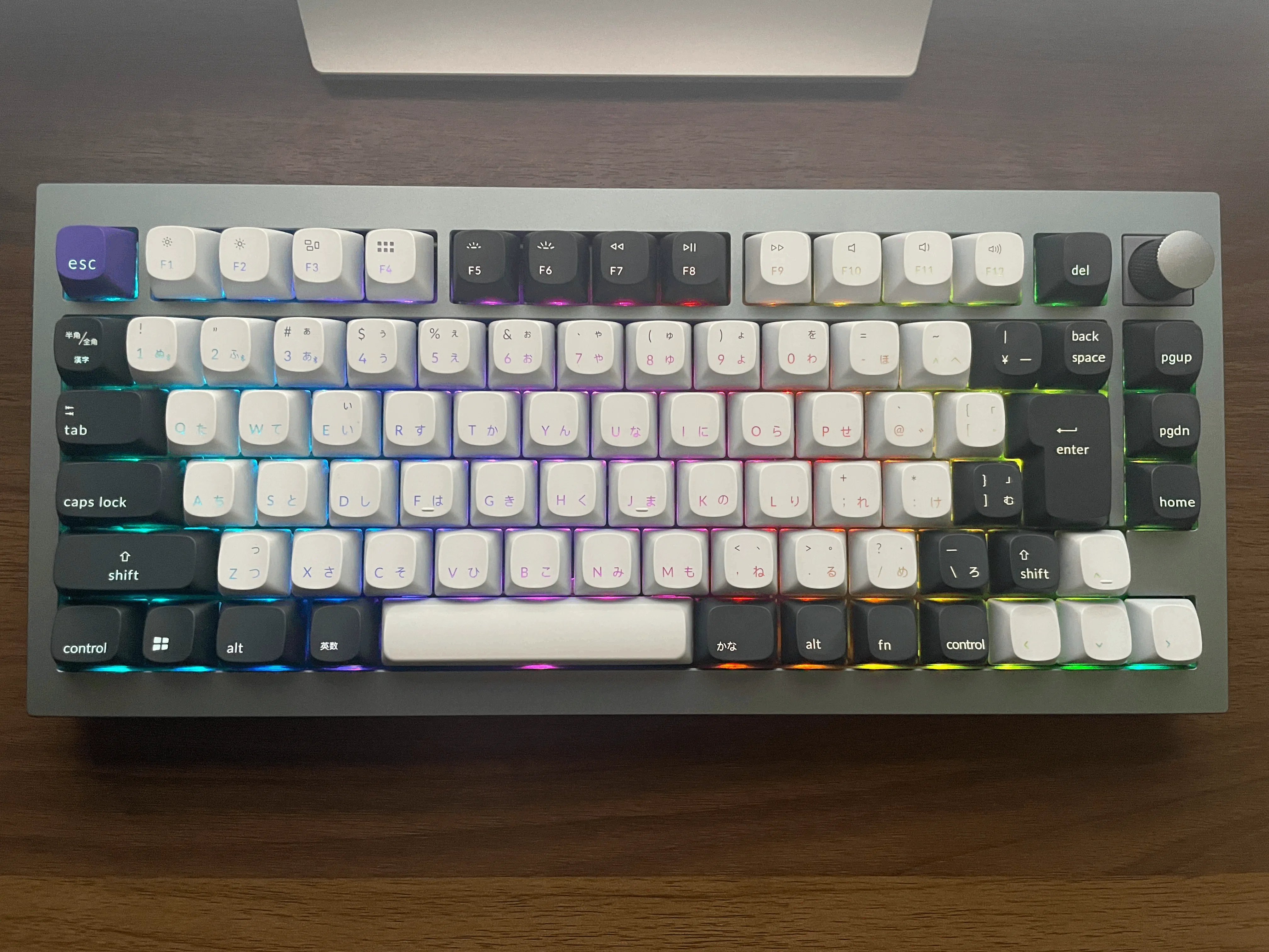 僕が高級キーボードを買った理由 – Keychron Q1 Proレビュー｜けいと