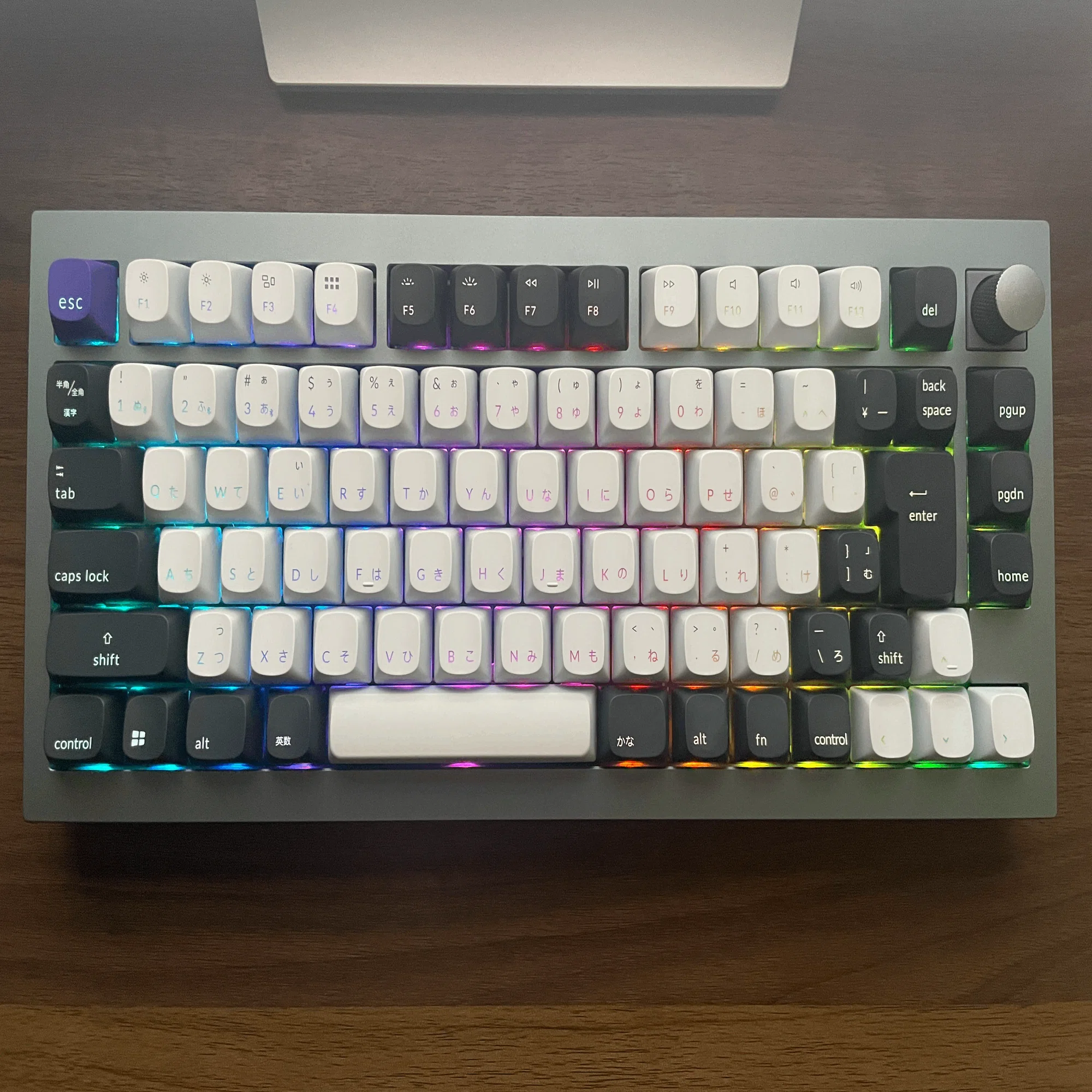 僕が高級キーボードを買った理由 – Keychron Q1 Proレビュー｜けいと
