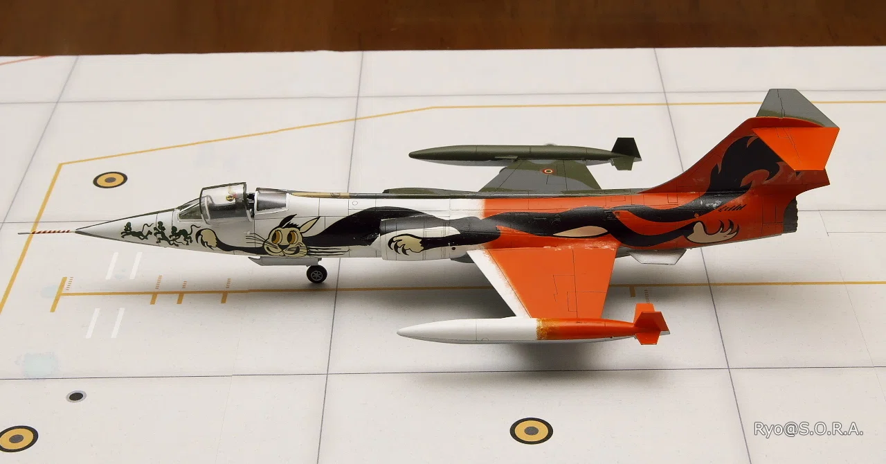 waiiha 7229様レベル1/32 フェラーリ F‐104Gスターファイター waiiha