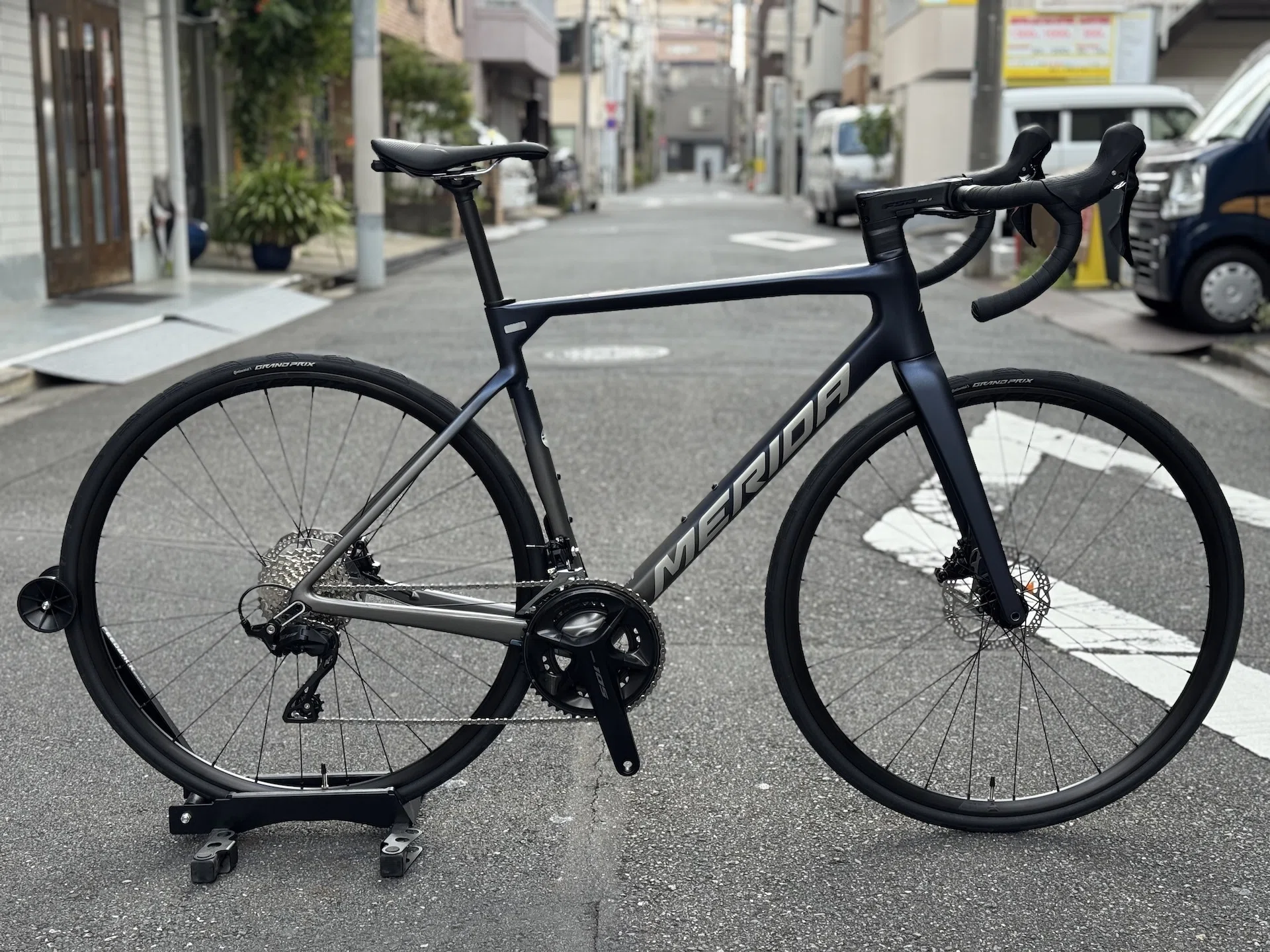 リムブレーキ時代とは違う「ミドルグレード」の意味｜サイクルショップ