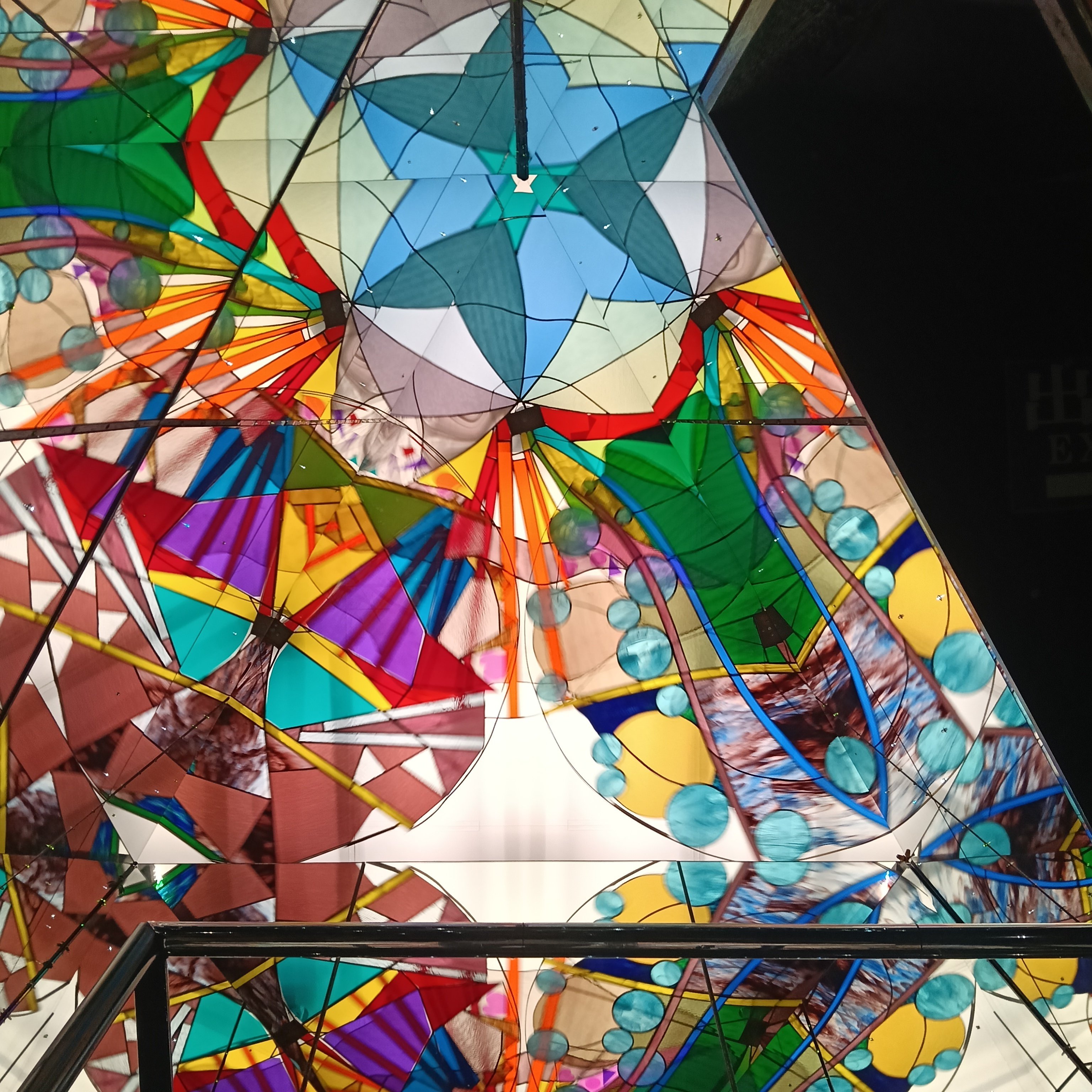 三河工芸ガラス美術館へ行ってきた｜つたにん