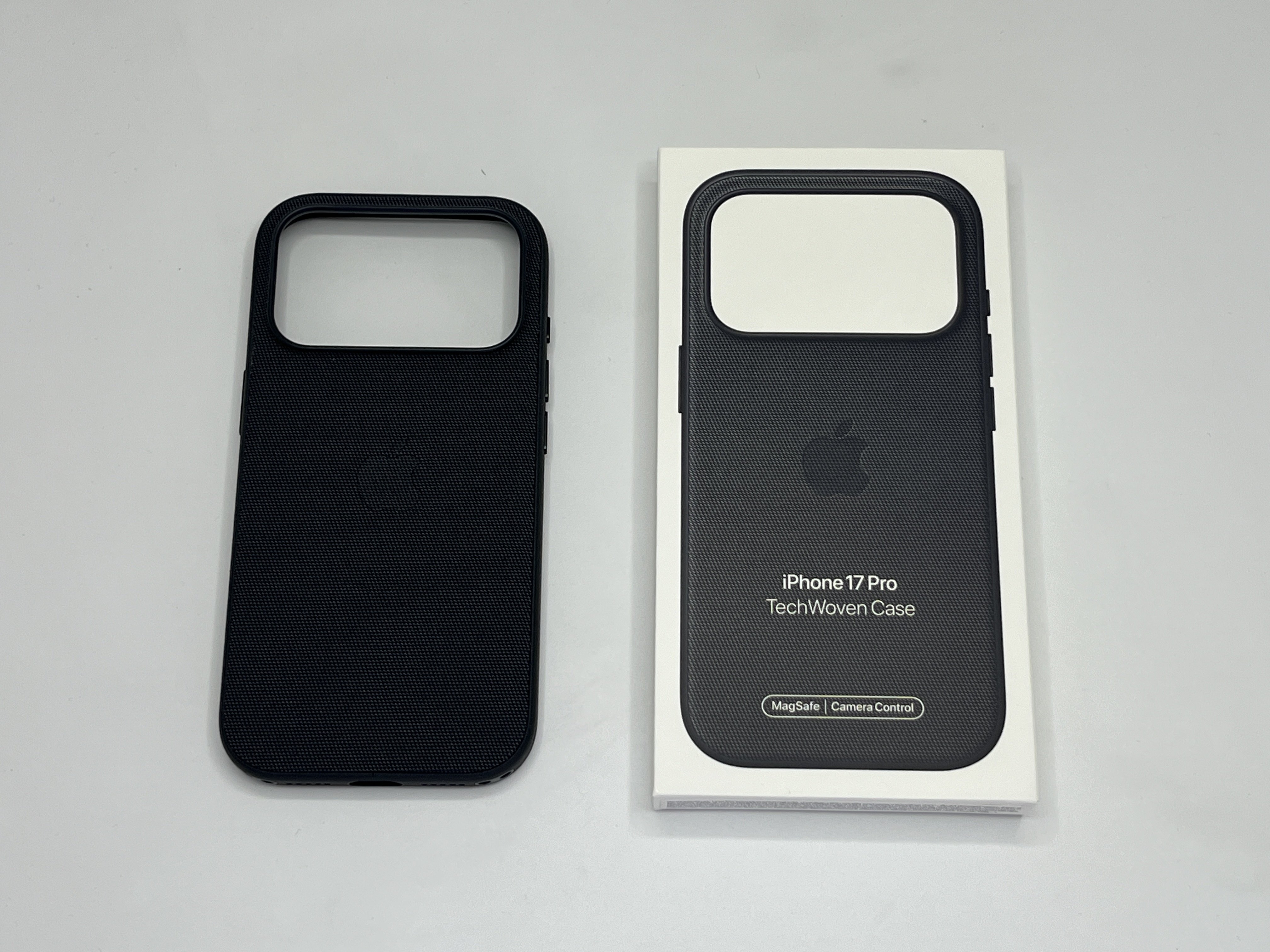 iPhone17 Pro テックウーブンケース ブラック AppleのMagSafe