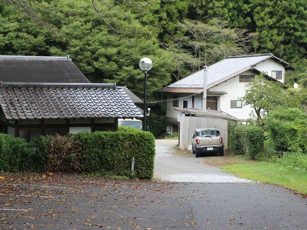 うつわ好きが、日本全国の窯元を巡る #2 飯能焼 【埼玉県】｜渡辺 成美
