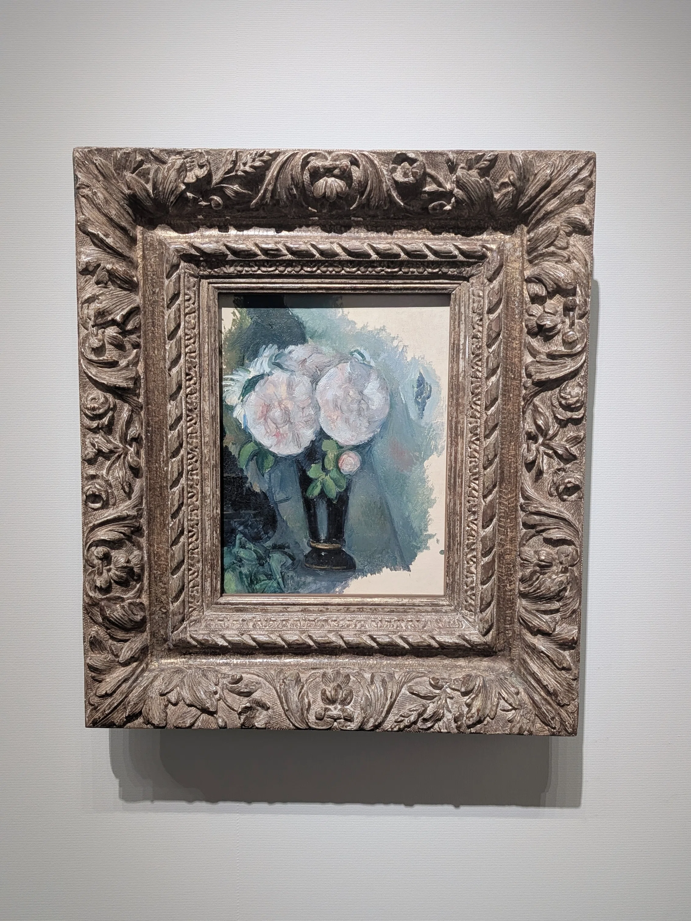 サウザンドカラーズ E1977 雨の美術館 雨の日の美術館と、在りし日の思い出と｜一花すみれ