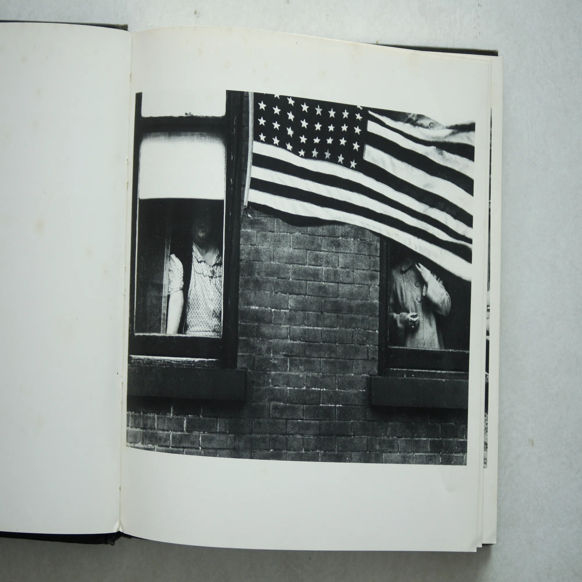 ロバート・フランクの憂鬱 - 写真集 The Americansとの出会い｜chibafoto