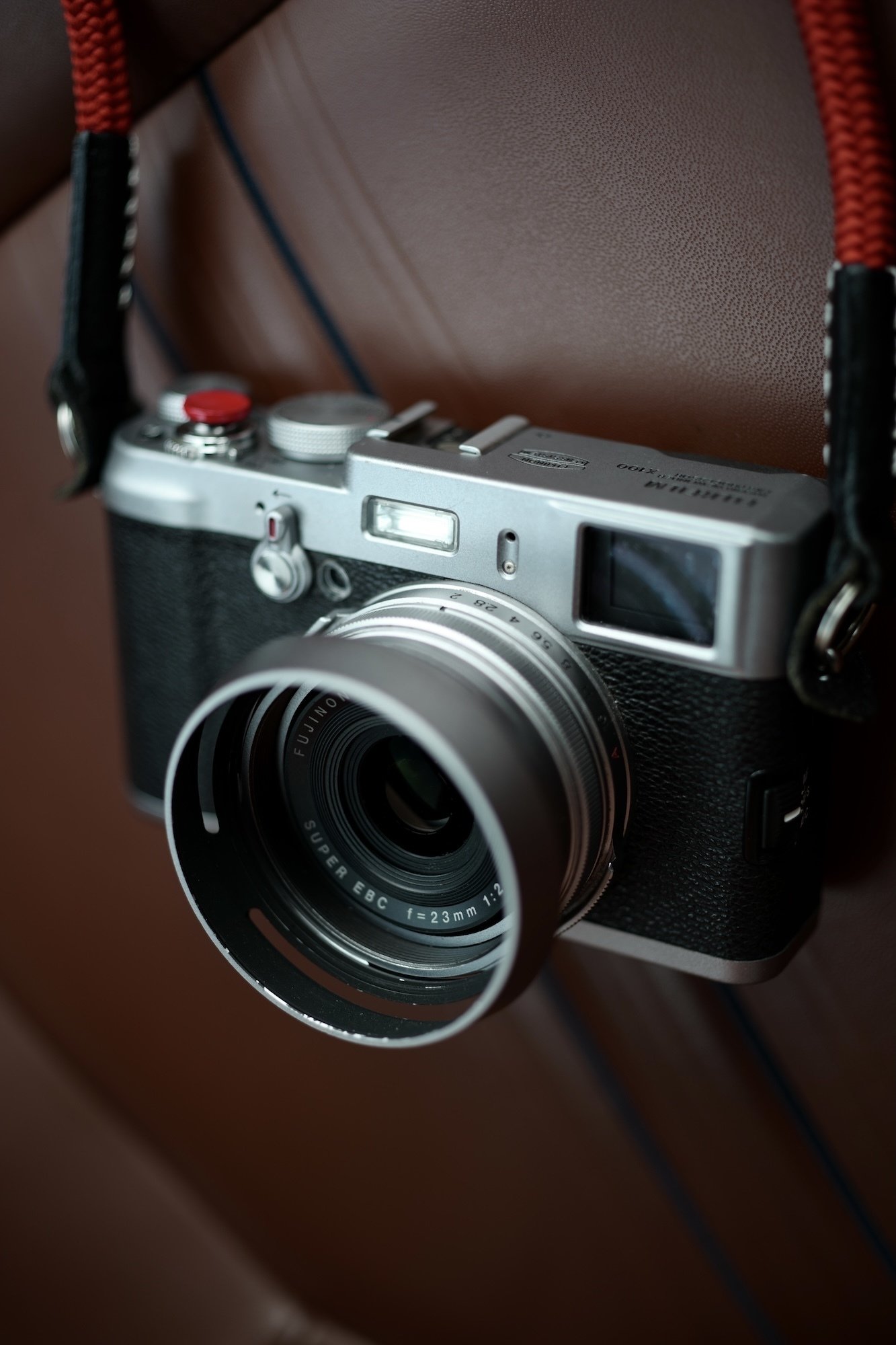 富士フイルム - FUJIFILM x100 初代 FUJIFILM 初代 X100で秋の夕景を記憶する。｜記憶カメラ