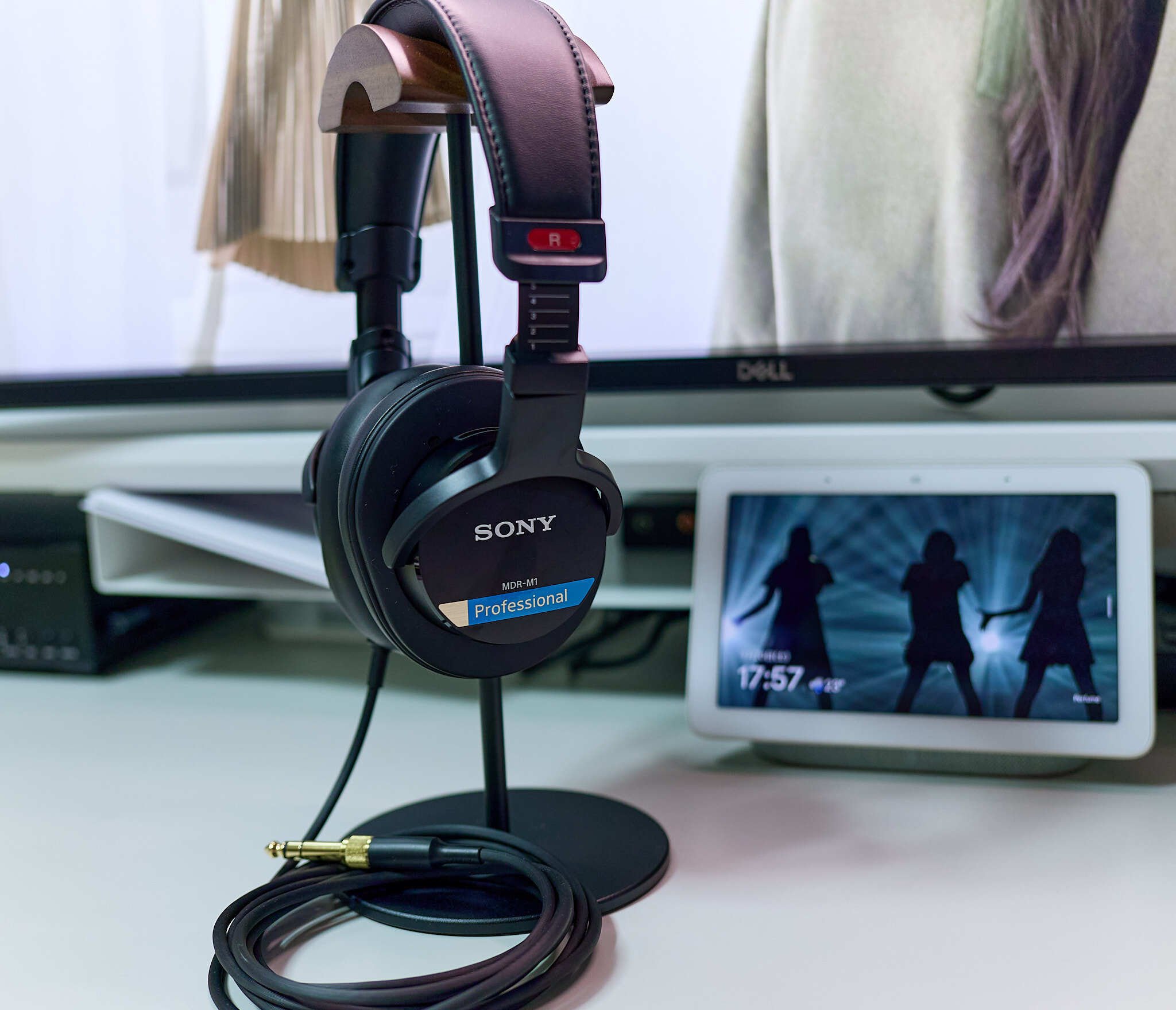 sony] MDR-M1 が届いたので Perfume を聴いてみた｜しょっさん
