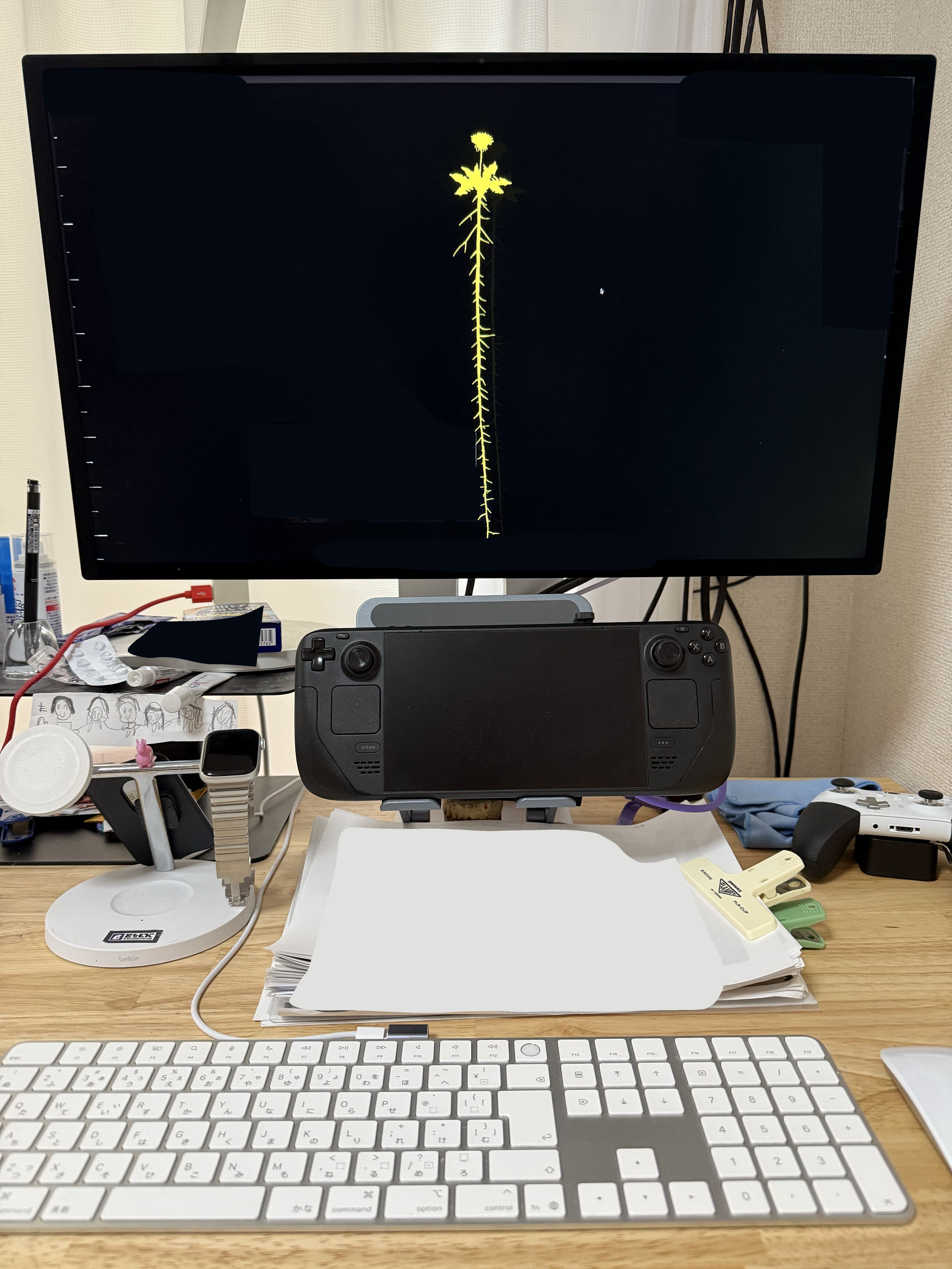 机の上に、スタジオを。 Apple Studio Display｜今井努