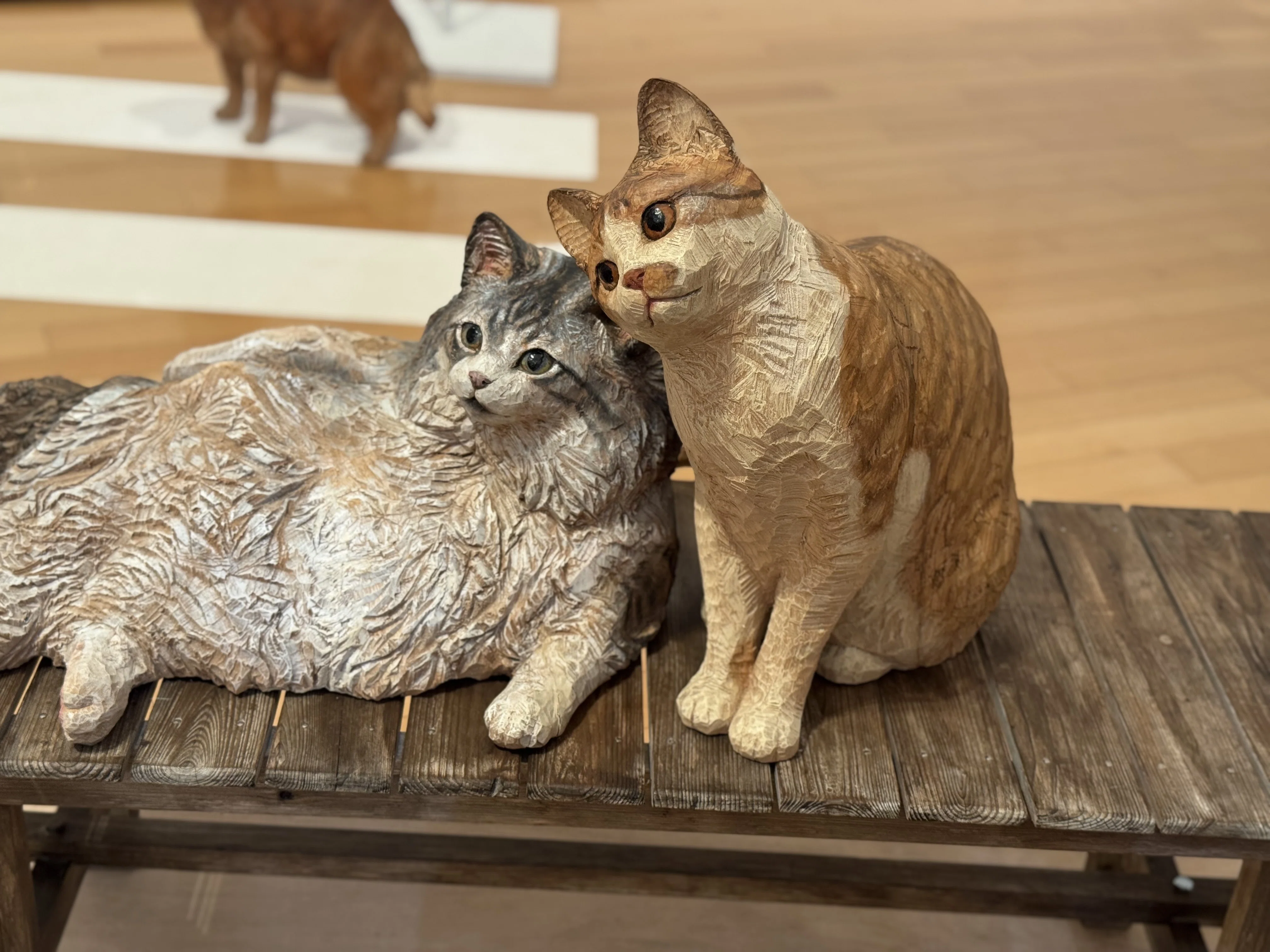 はしもとみお木彫り展で動物たちが生きてる｜倉林 一範