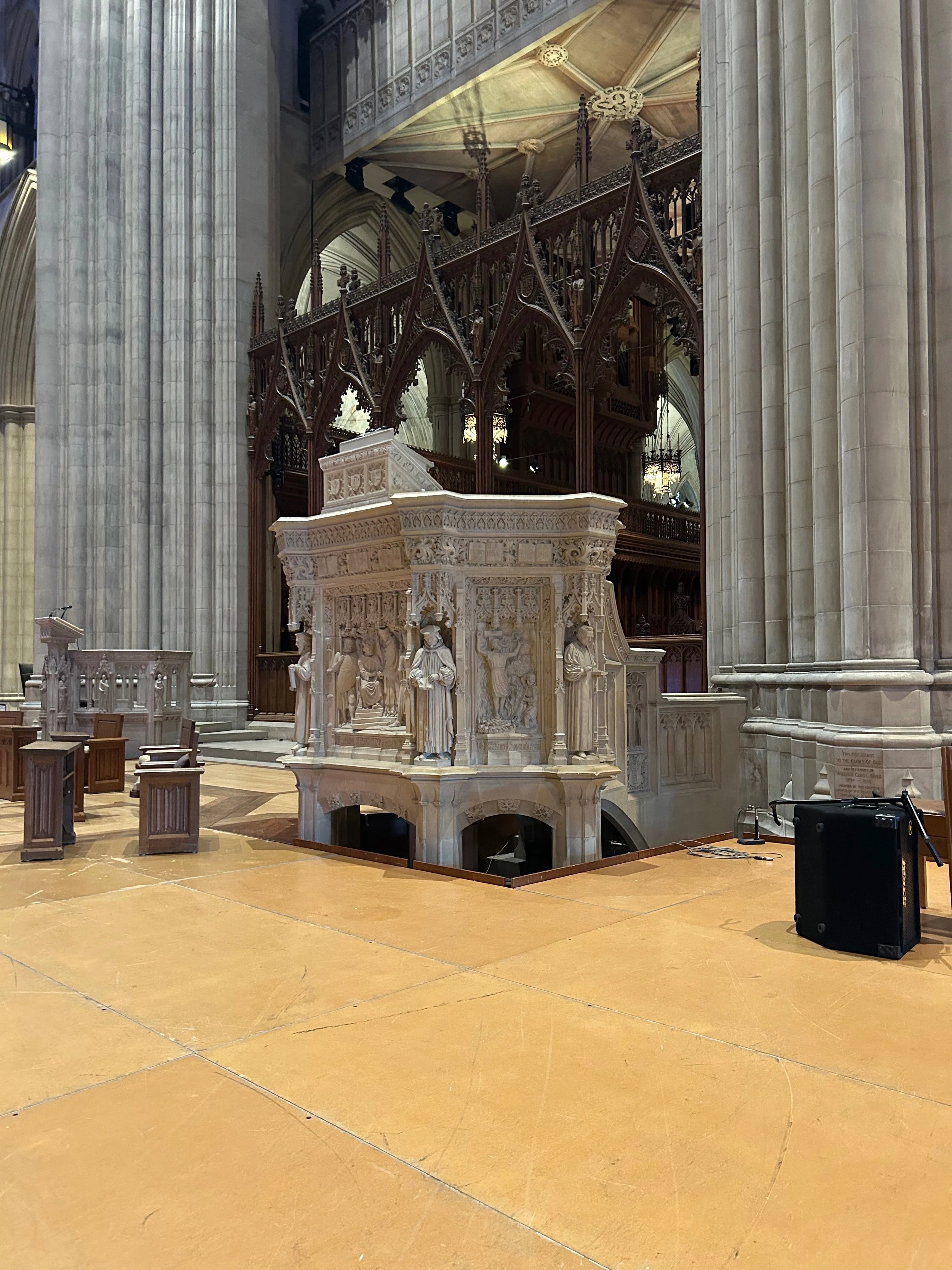 ワシントンD.C.観光案内（National Cathedral） ｜栗田さん