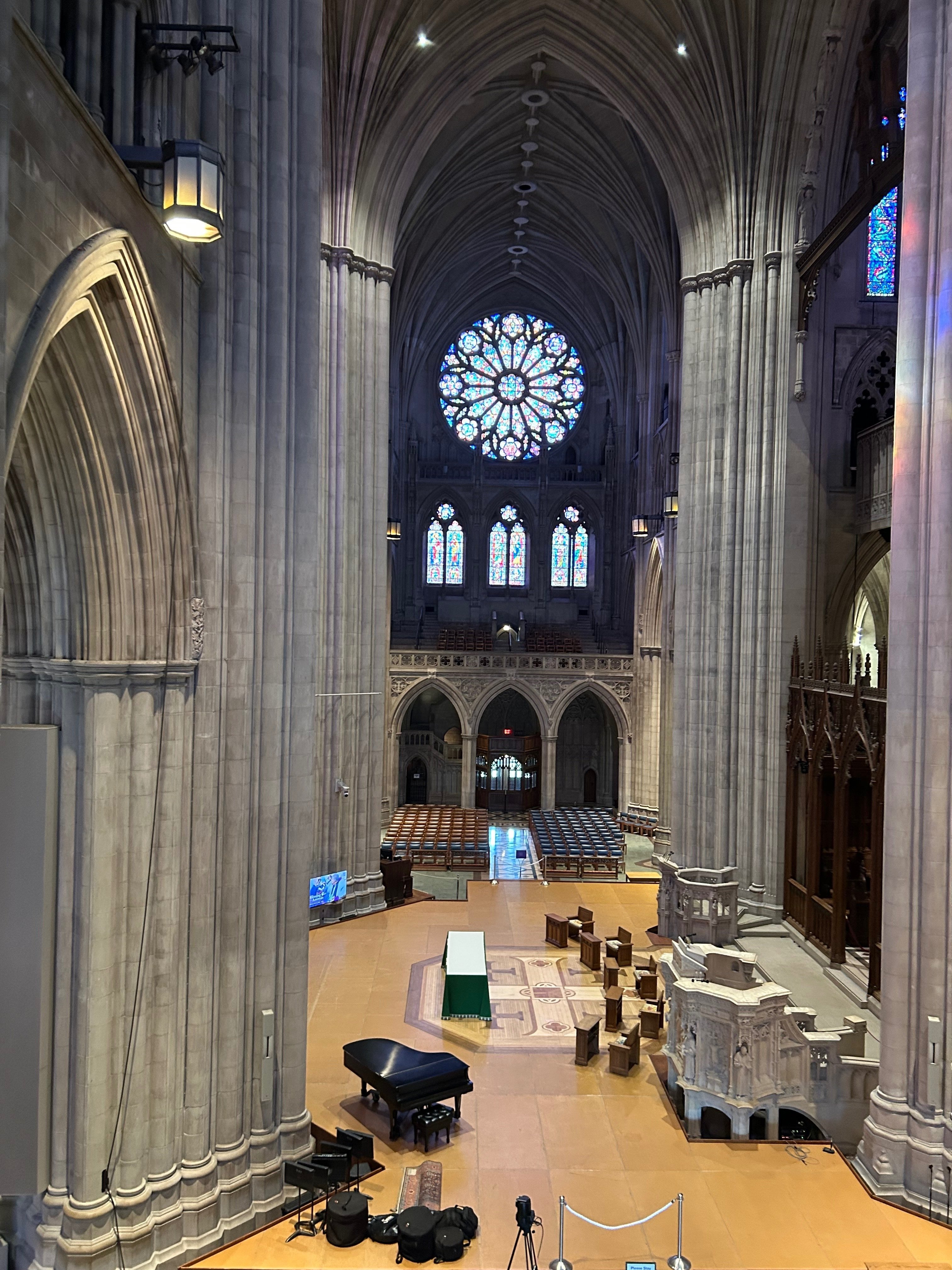 ワシントンD.C.観光案内特別編 ワシントン大聖堂のベルタワーを登ろう